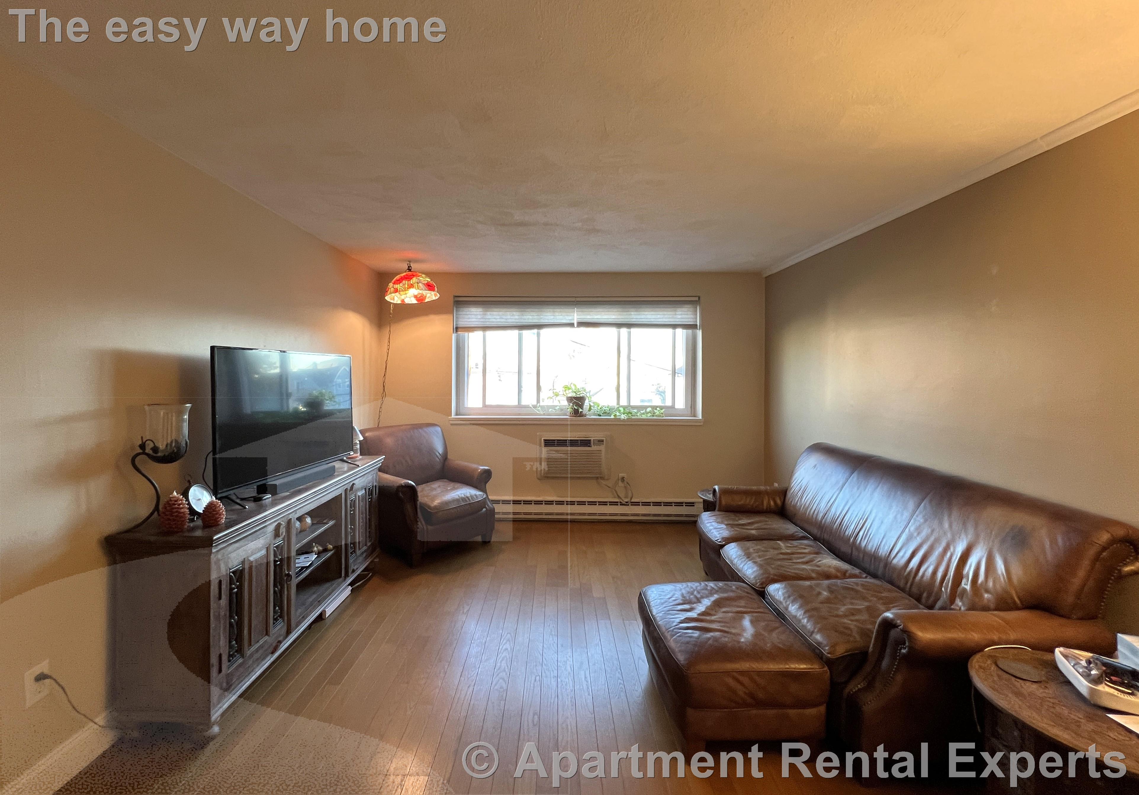 326 Broadway, Winter Hill