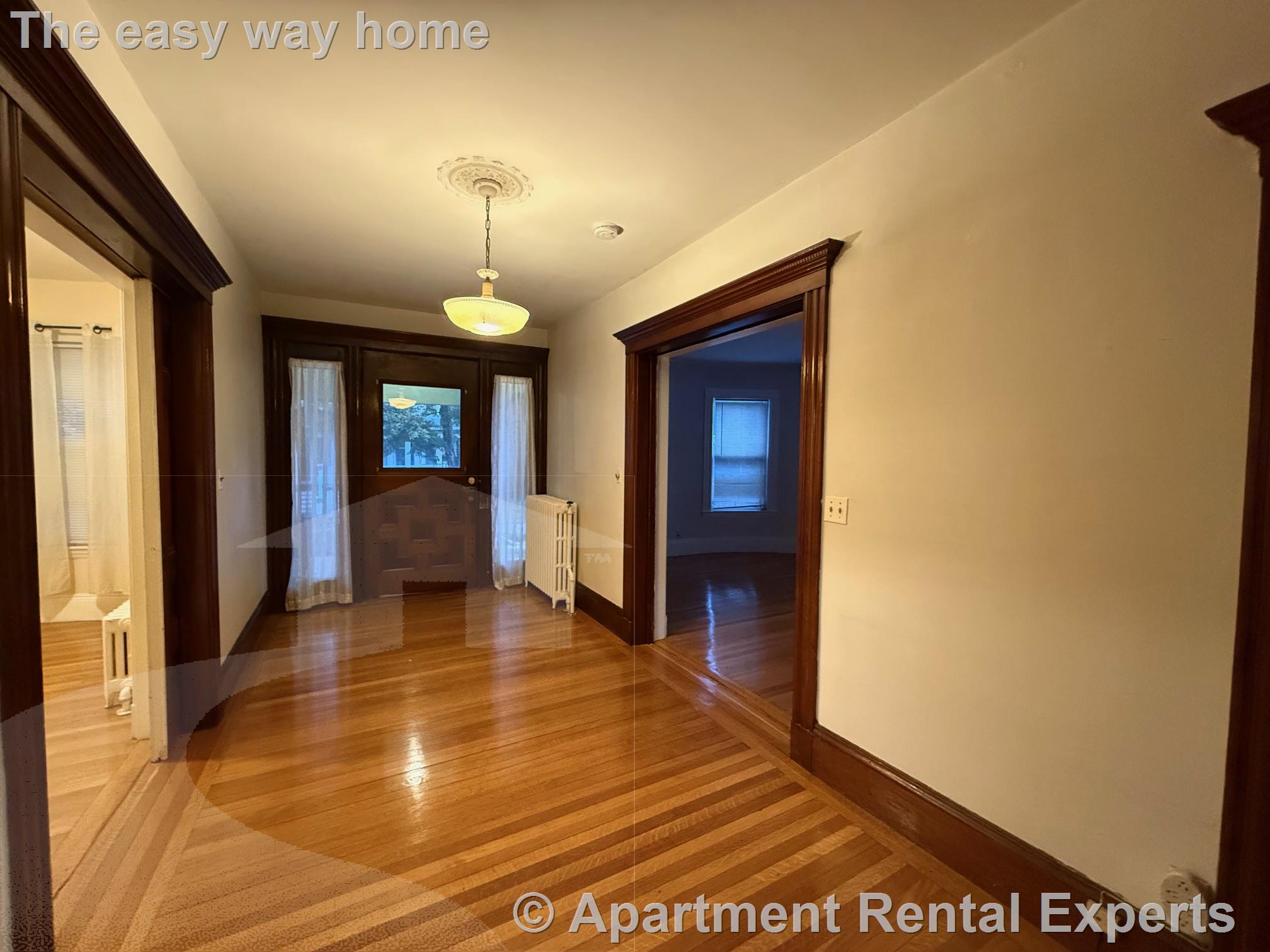 32 Grace St, Malden Center