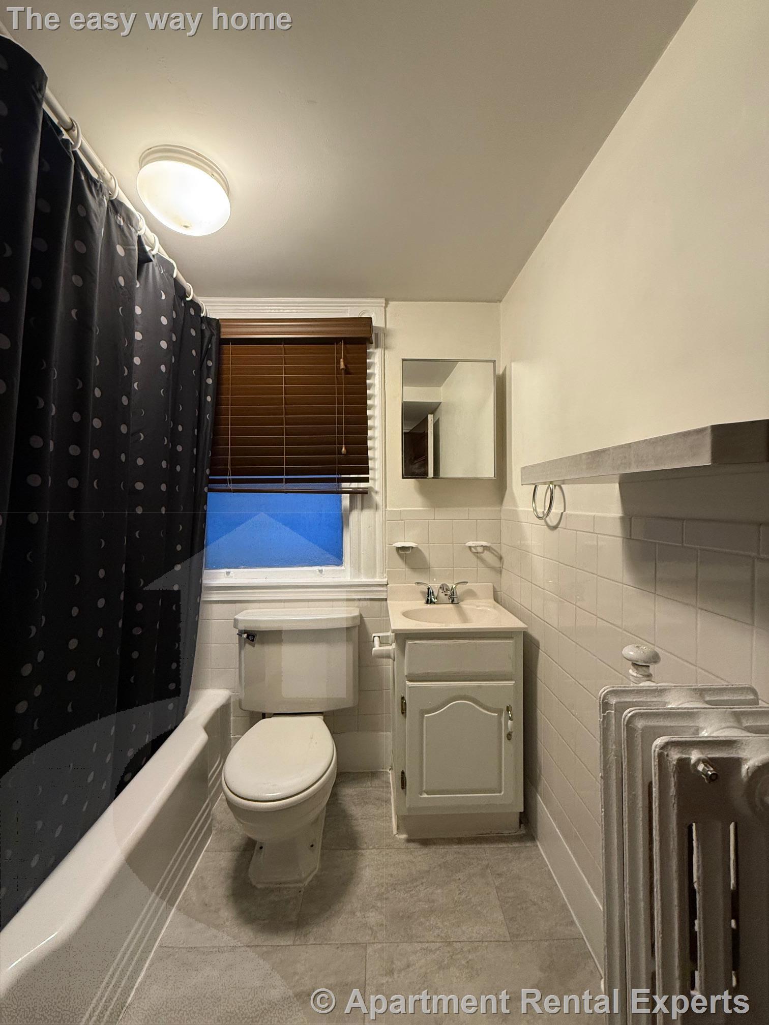 32 Grace St, Malden Center