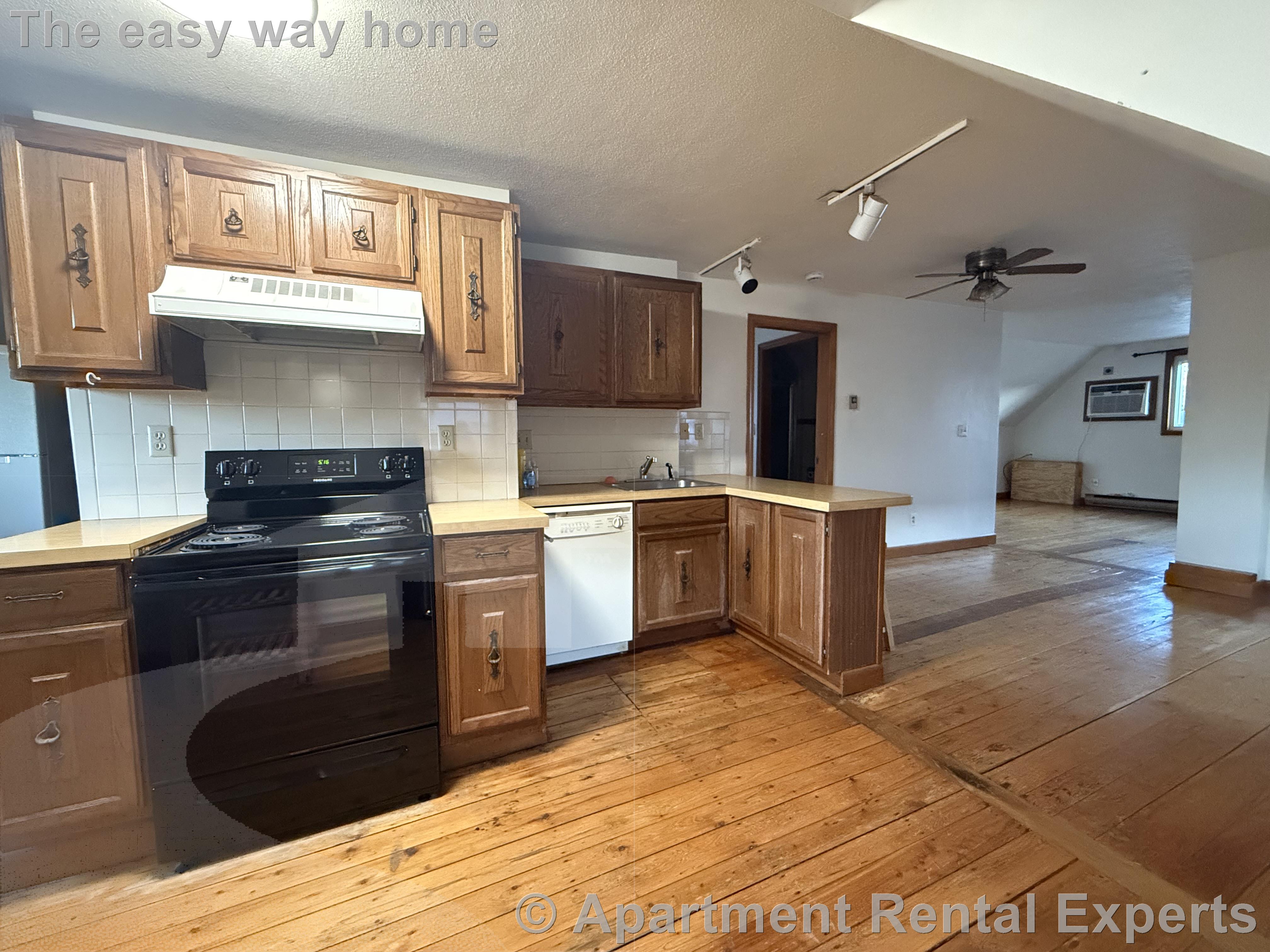 51 Newbern Ave, Ball Square