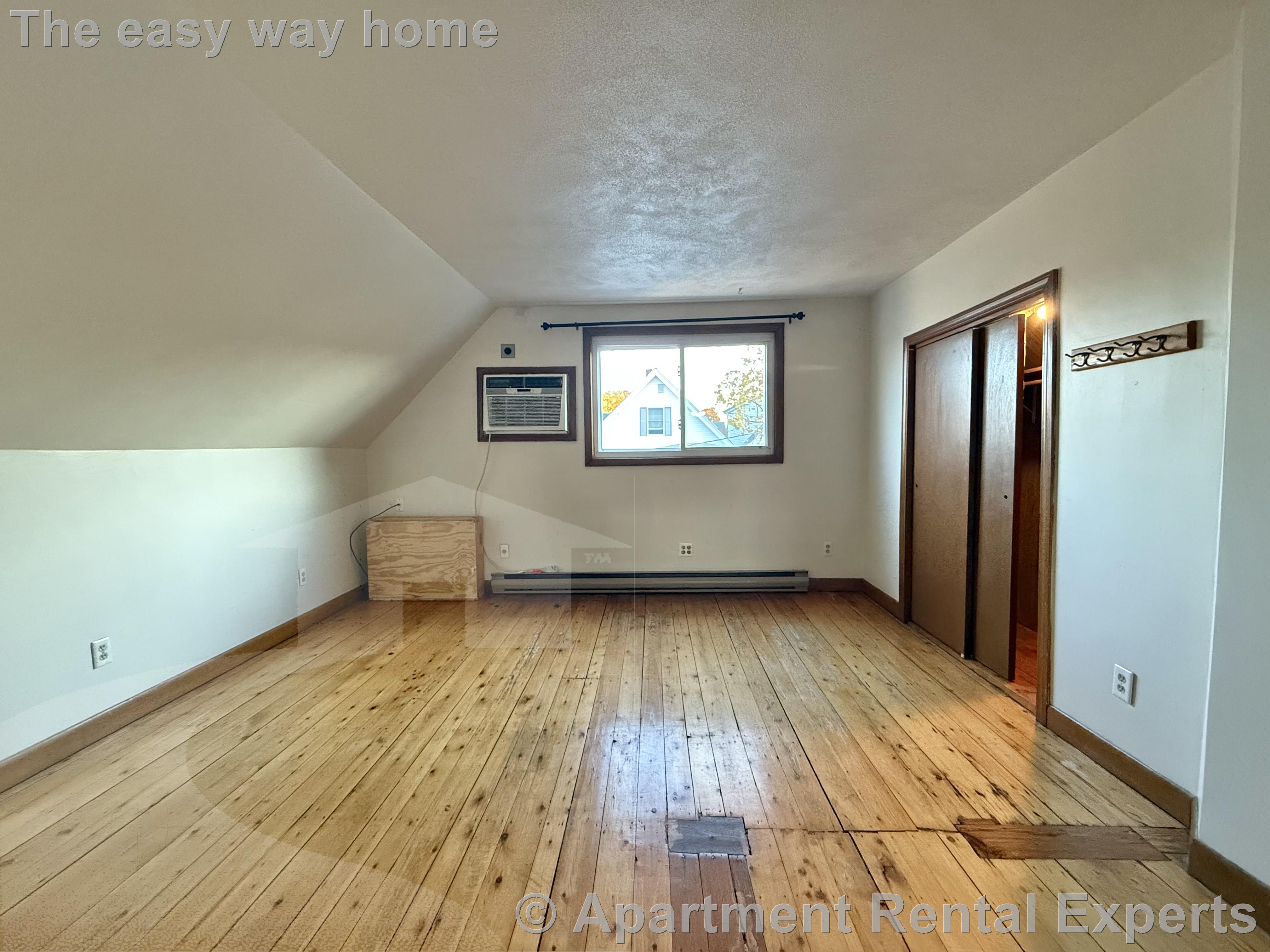 51 Newbern Ave, Ball Square