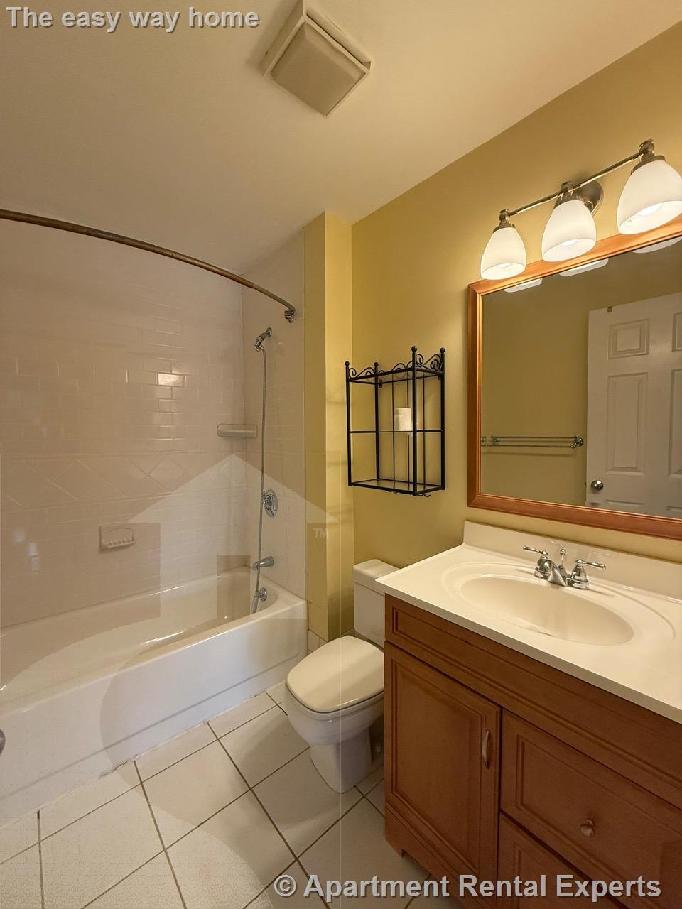 24 Chestnut St, Cambridgeport