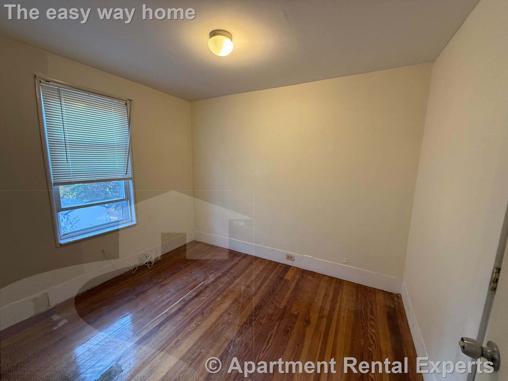 13 Waterhouse St, Teele Square