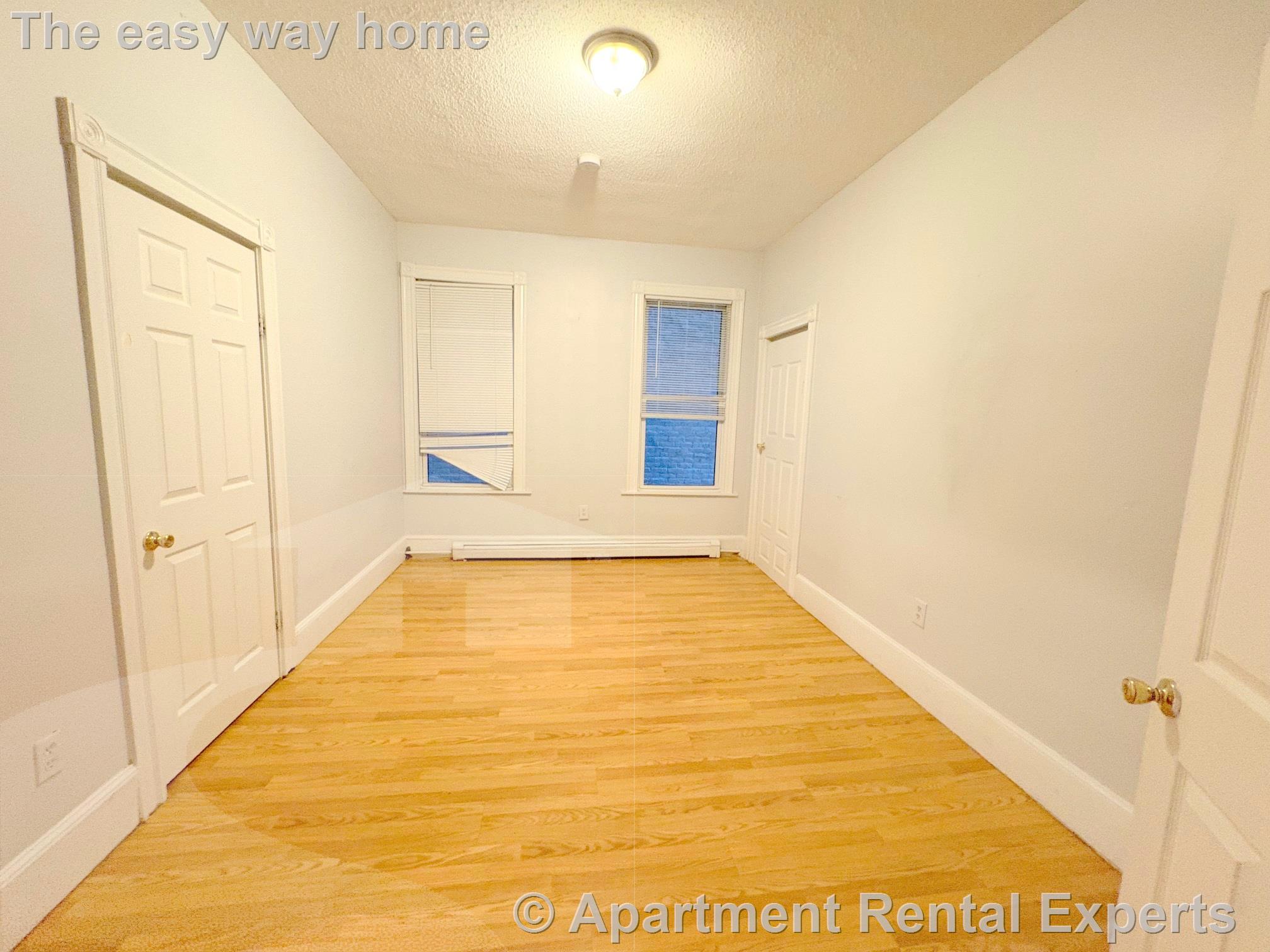 90 Norfolk St, Central Square