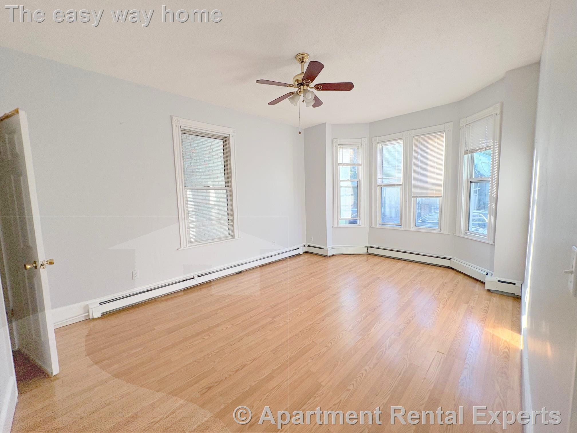 90 Norfolk St, Central Square