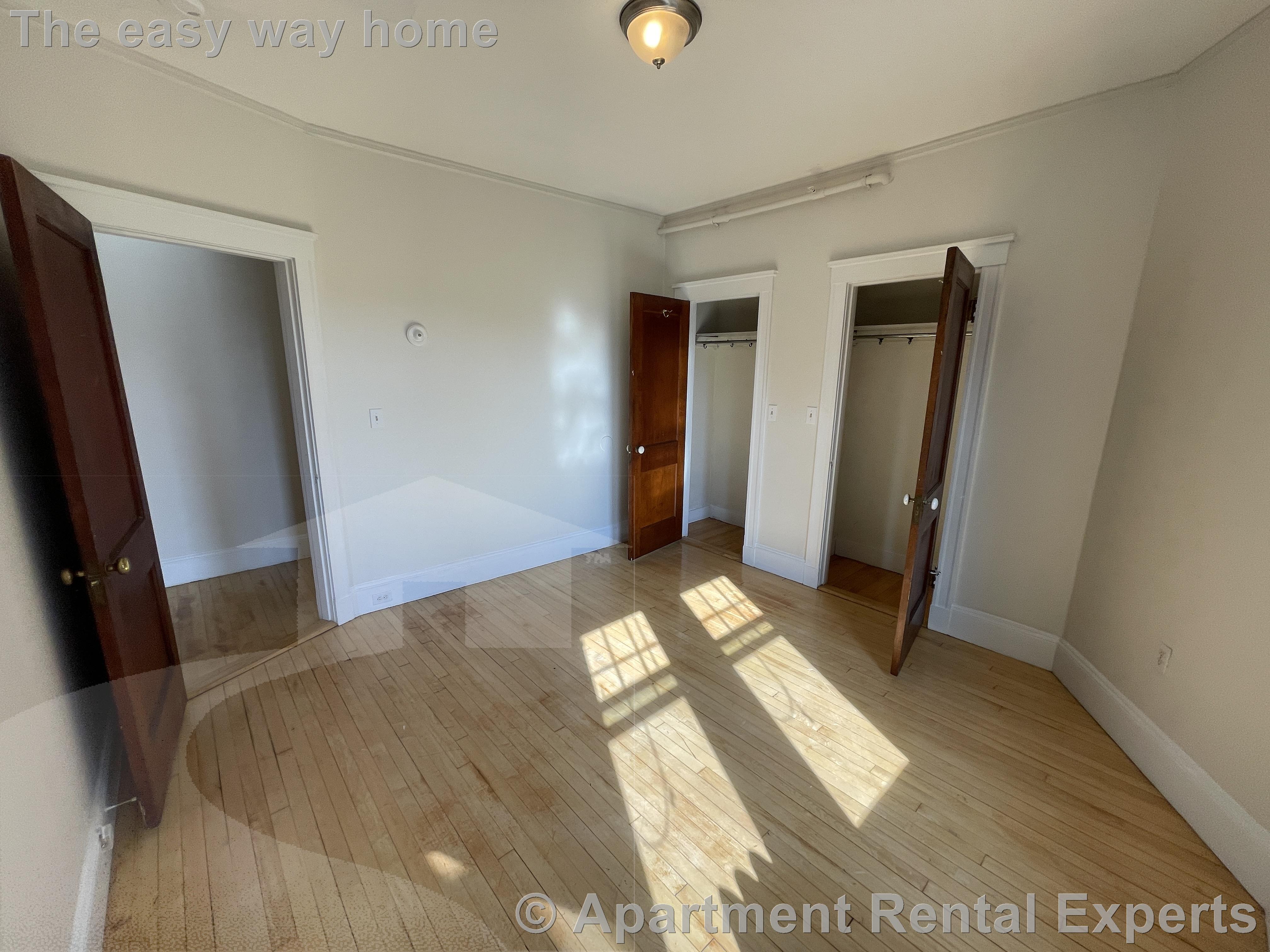 3 Linnaean St, Porter Square