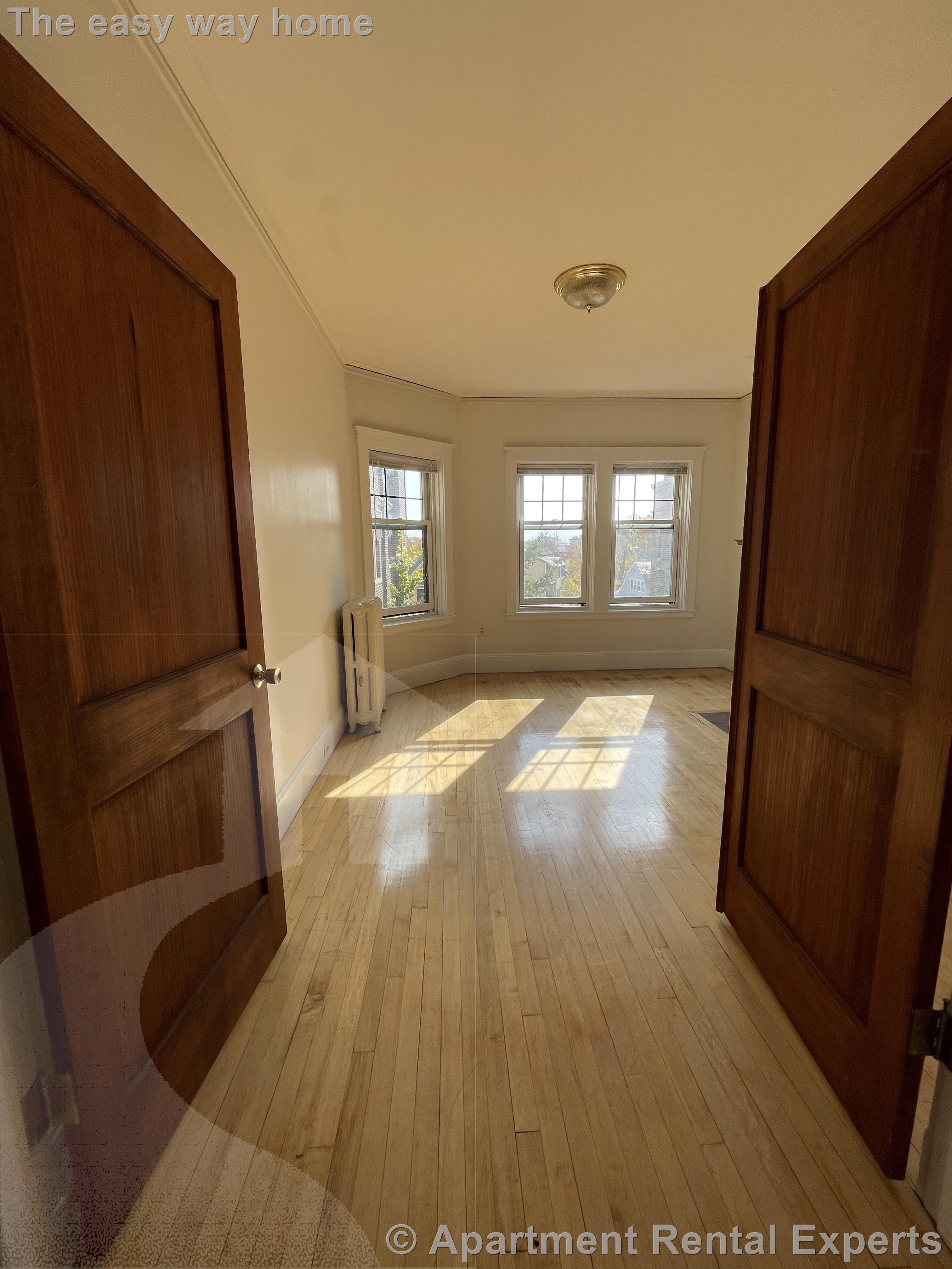 3 Linnaean St, Porter Square