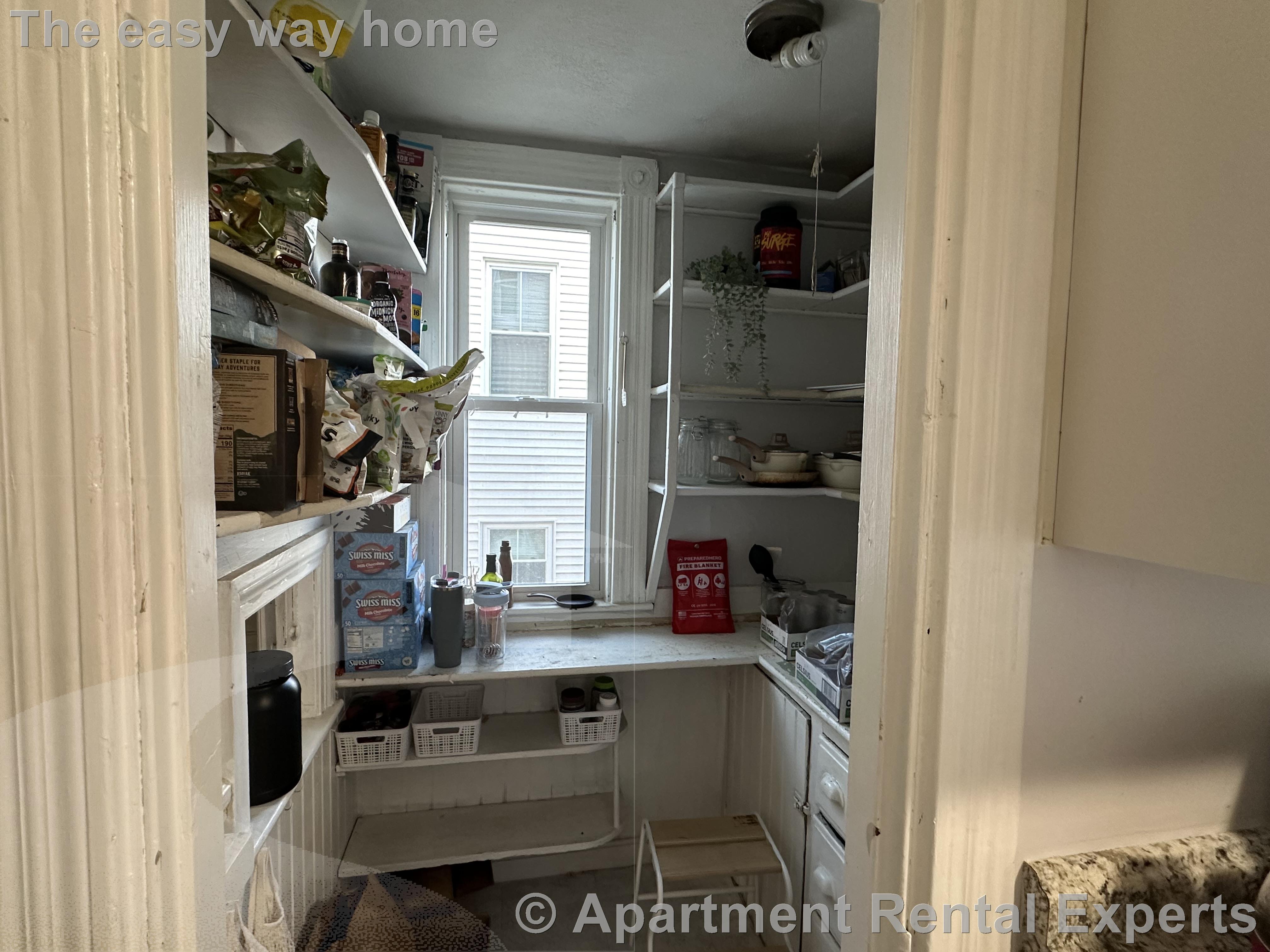 12 Fairmount St, Tufts