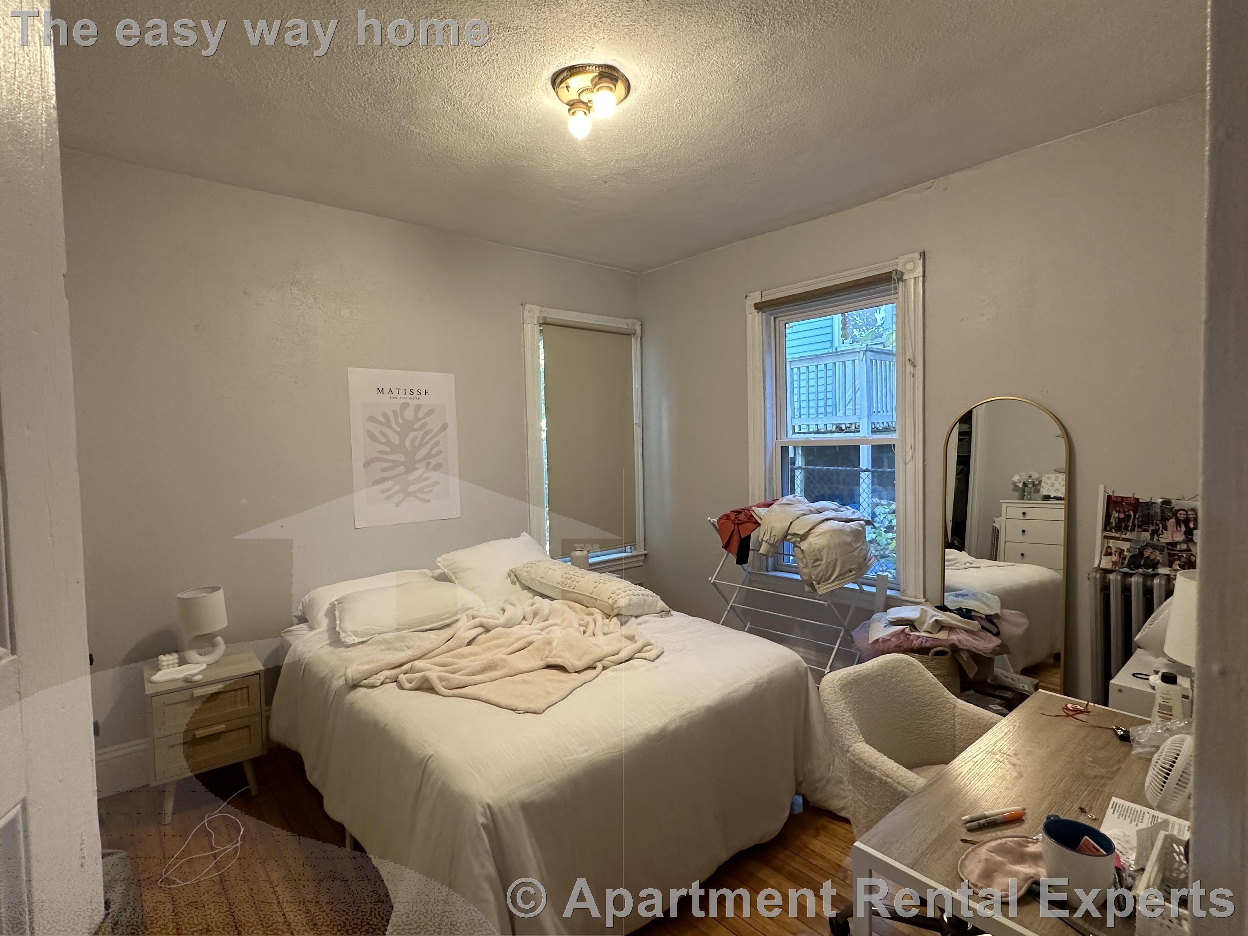 12 Fairmount St, Tufts