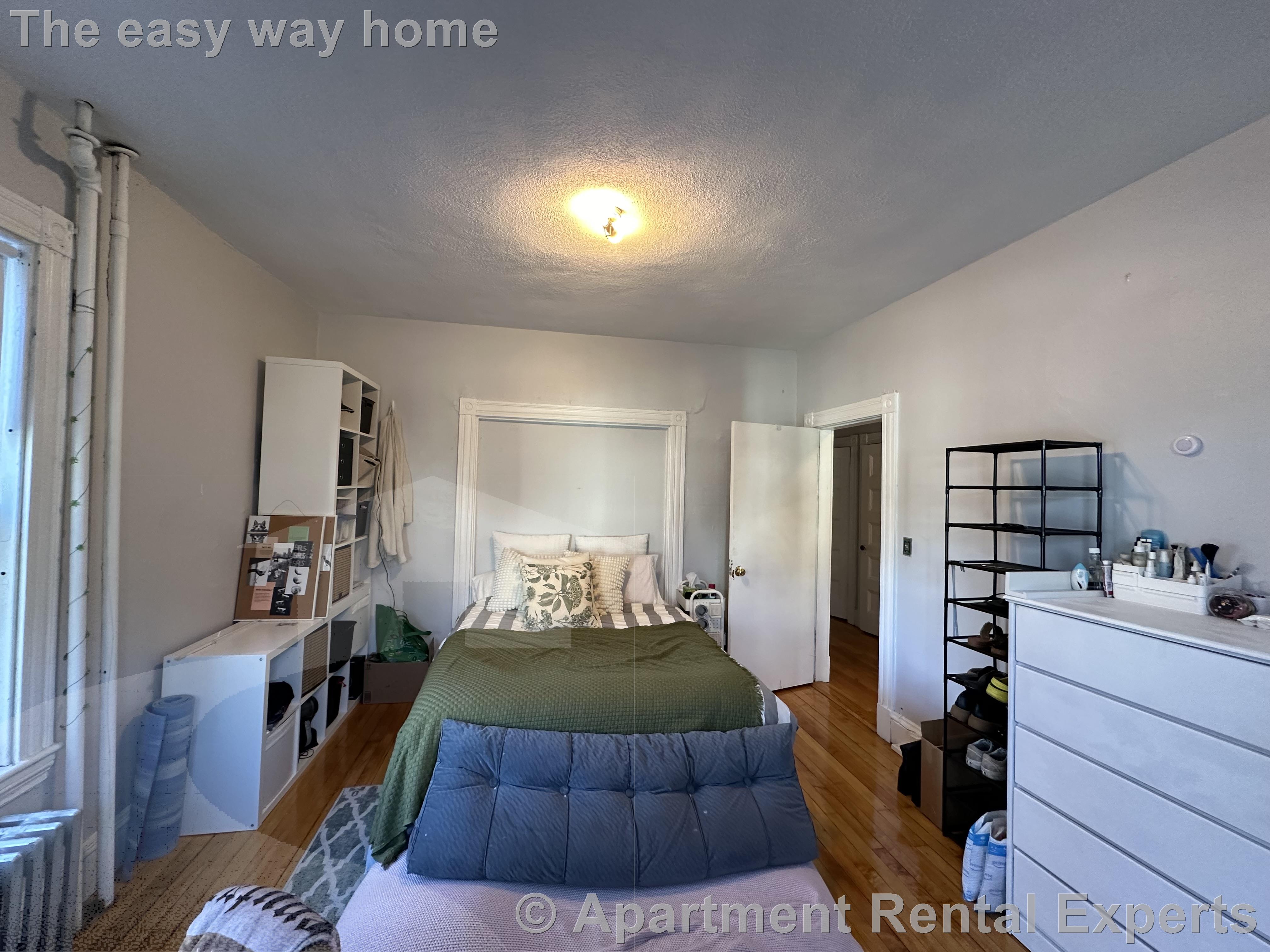 12 Fairmount St, Tufts