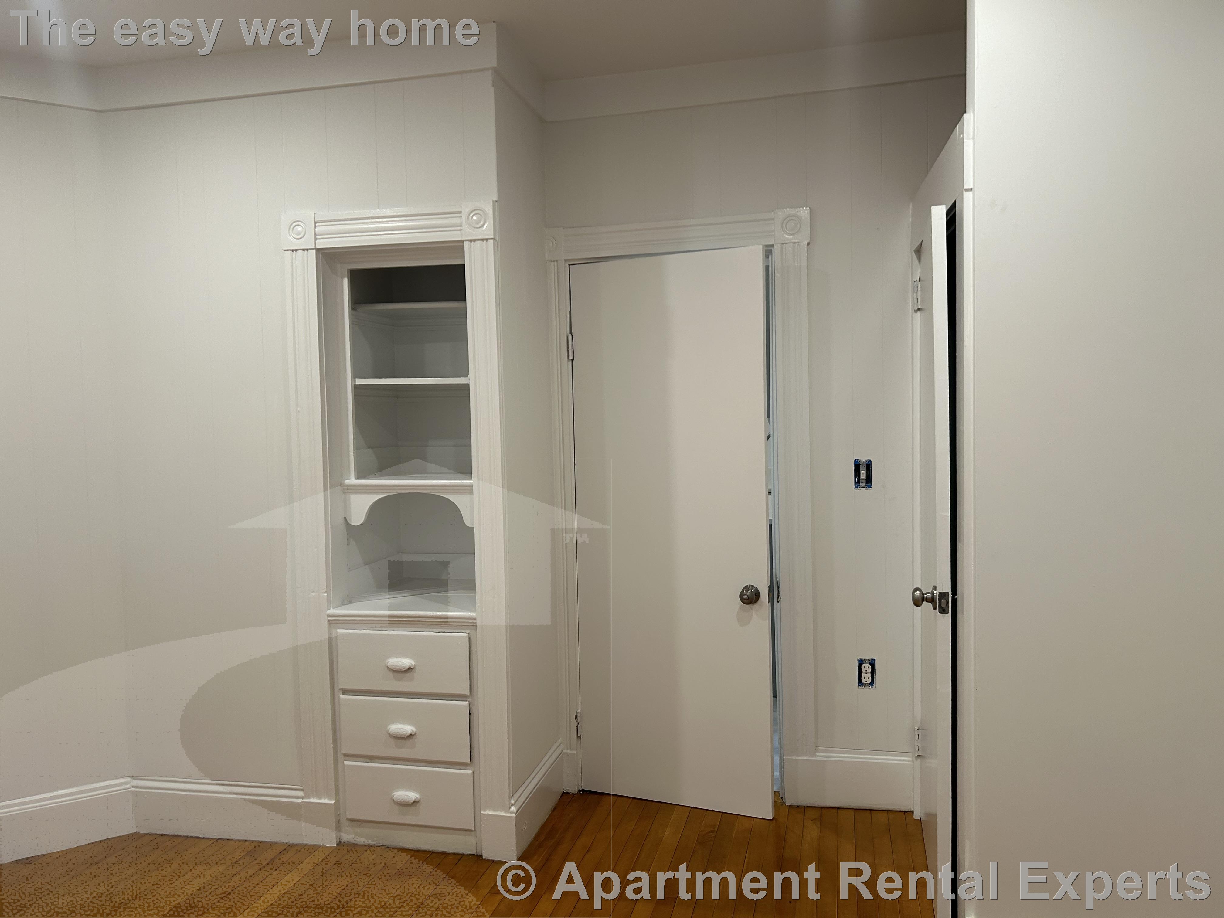 14-16 Stanford Ter, Porter Square