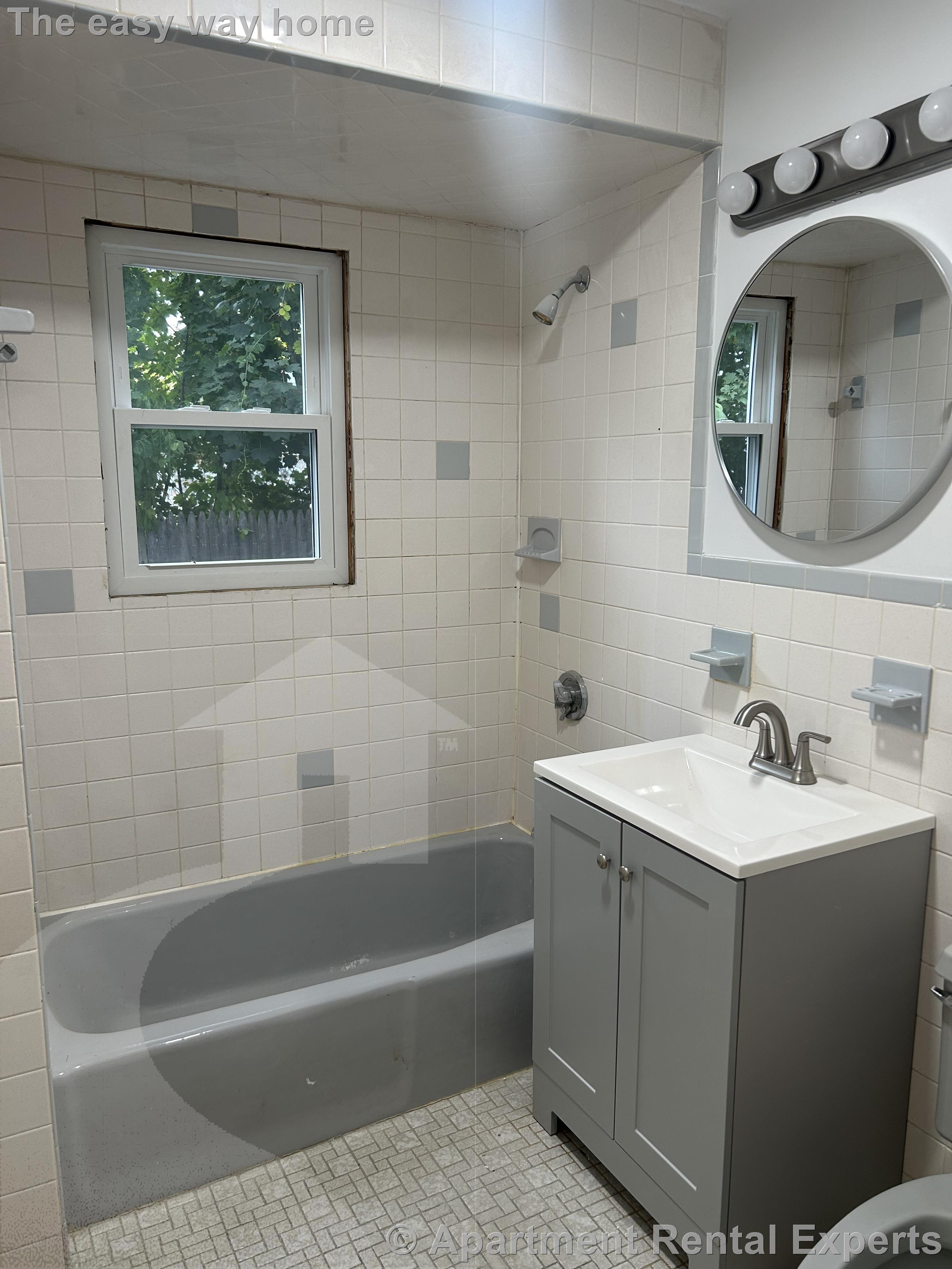 14-16 Stanford Ter, Porter Square