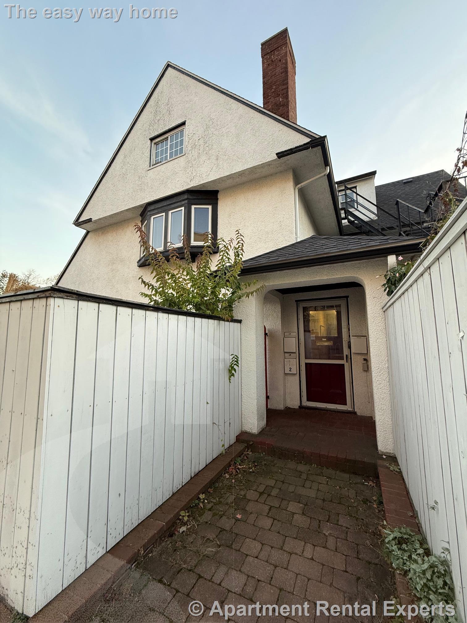 24 Central St, Spring Hill