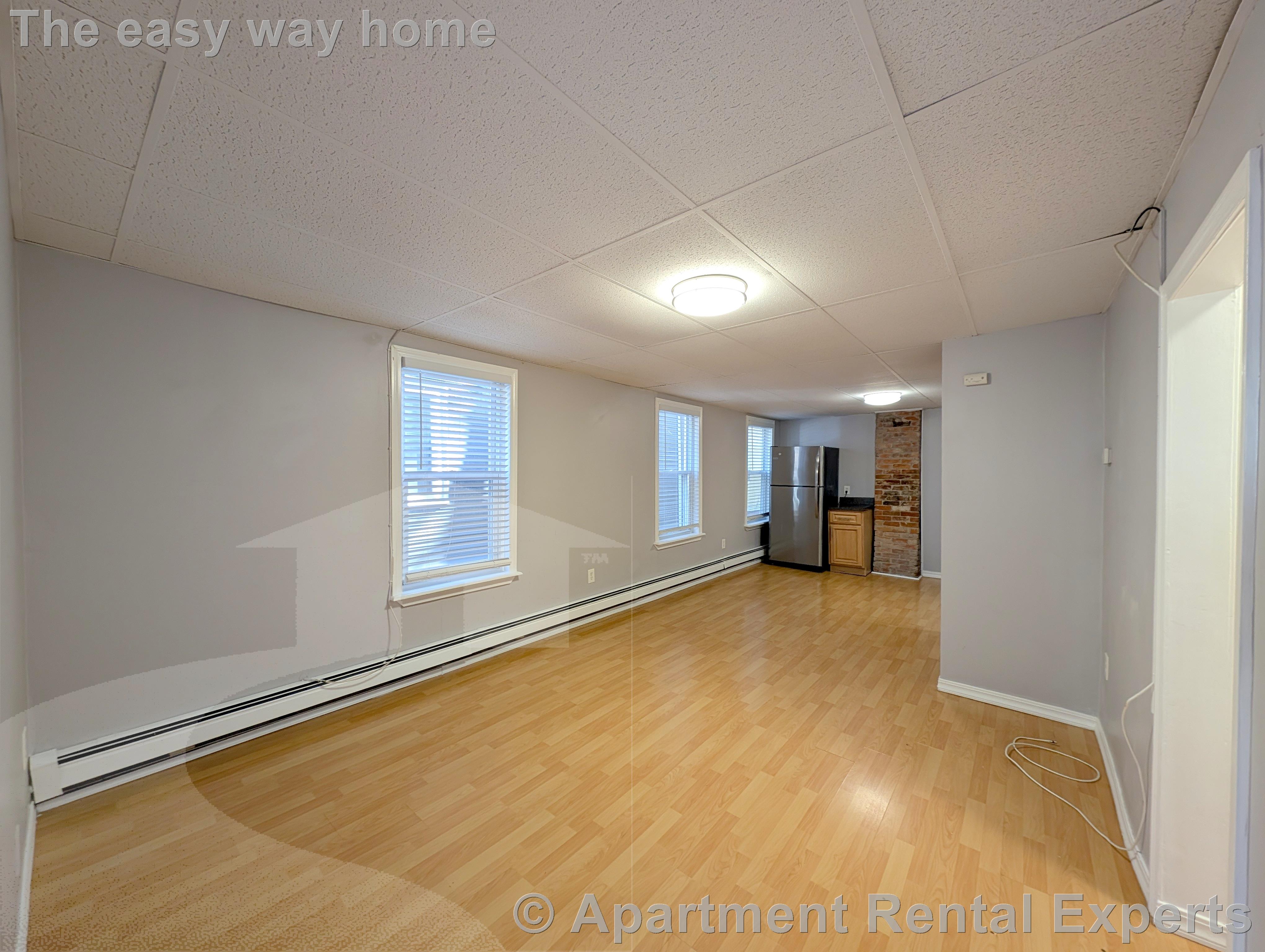 228 Western Ave, Central Square