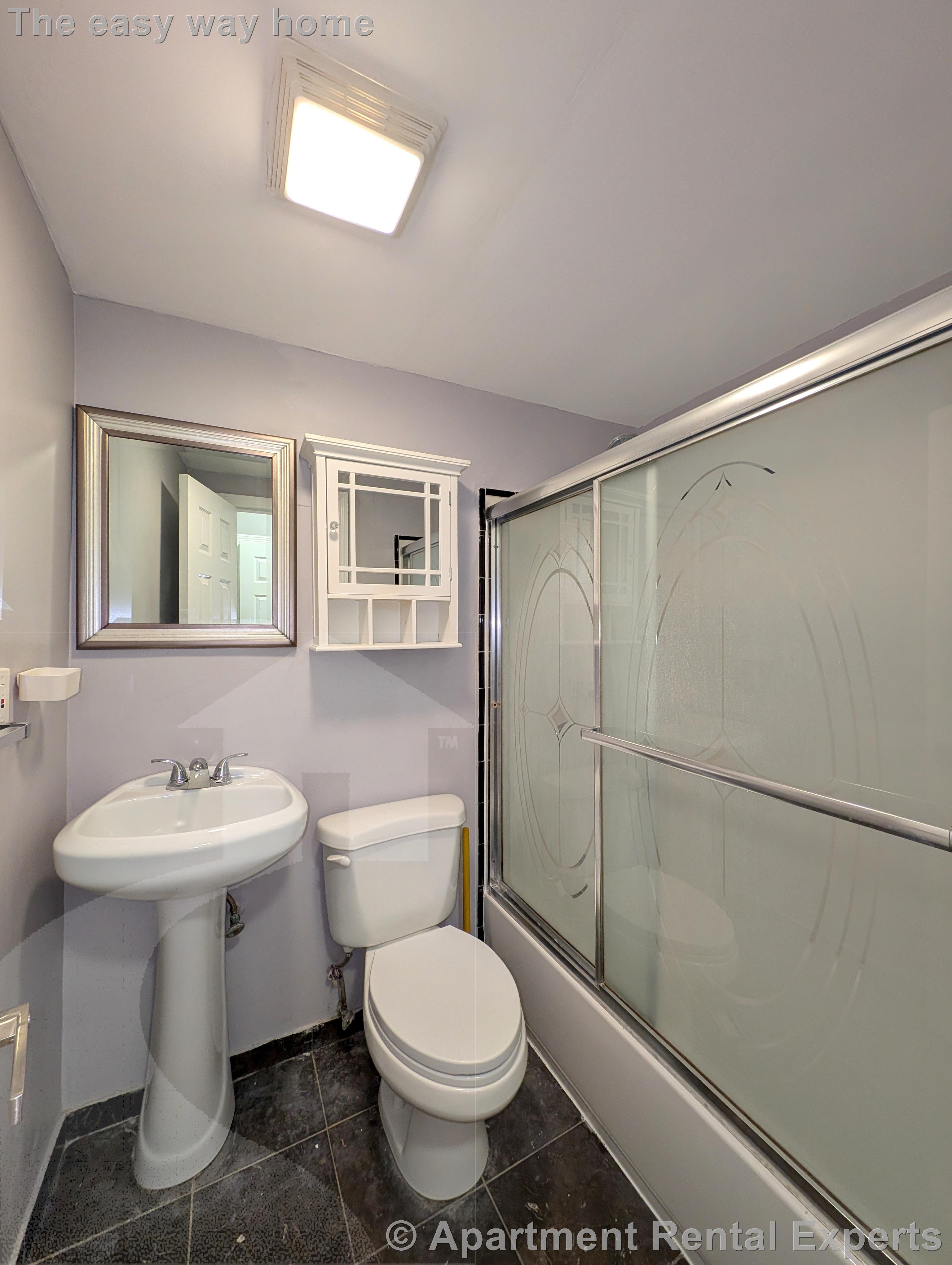 228 Western Ave, Central Square