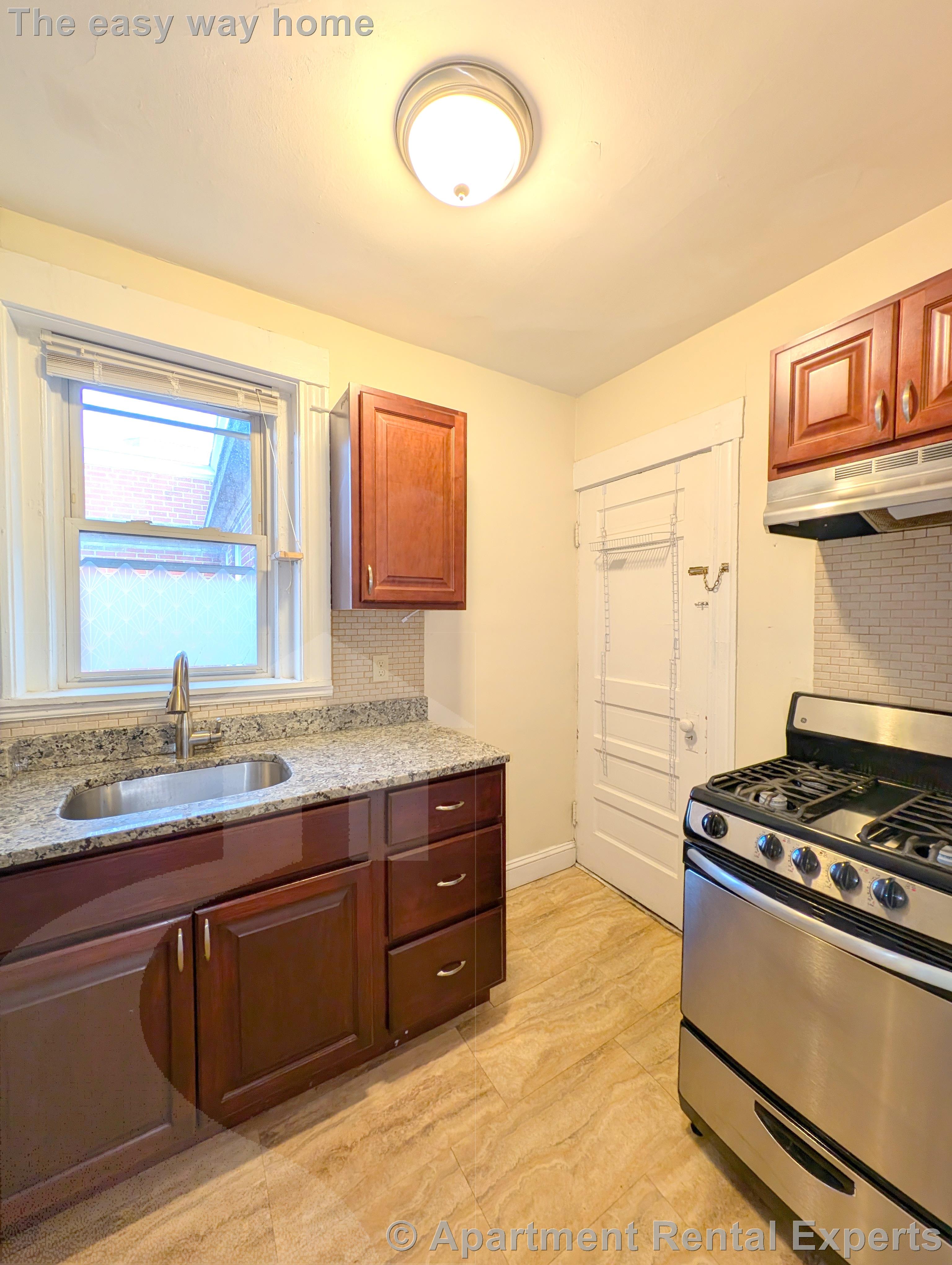 6 Craigie Cir, Harvard Square