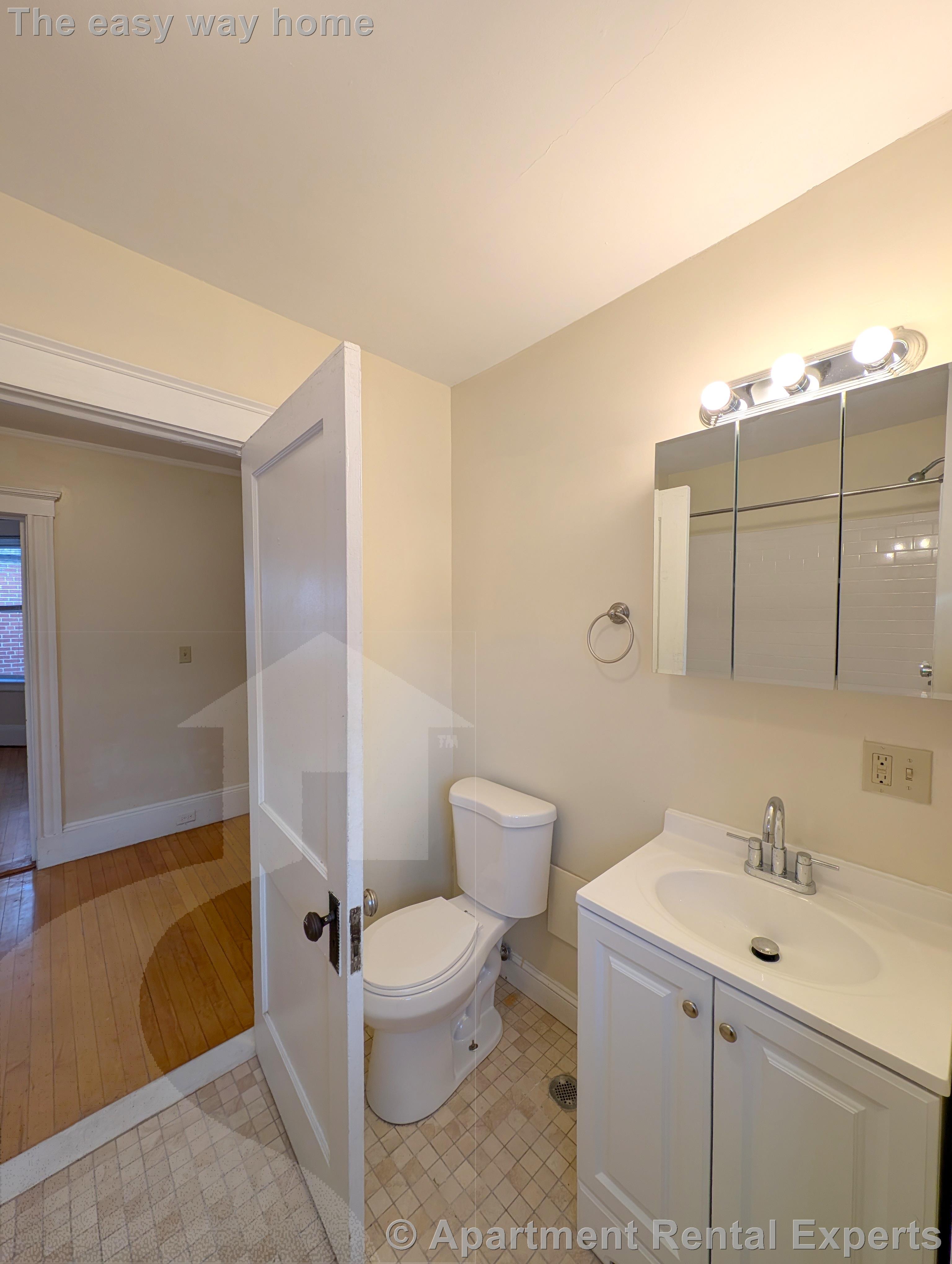 6 Craigie Cir, Harvard Square