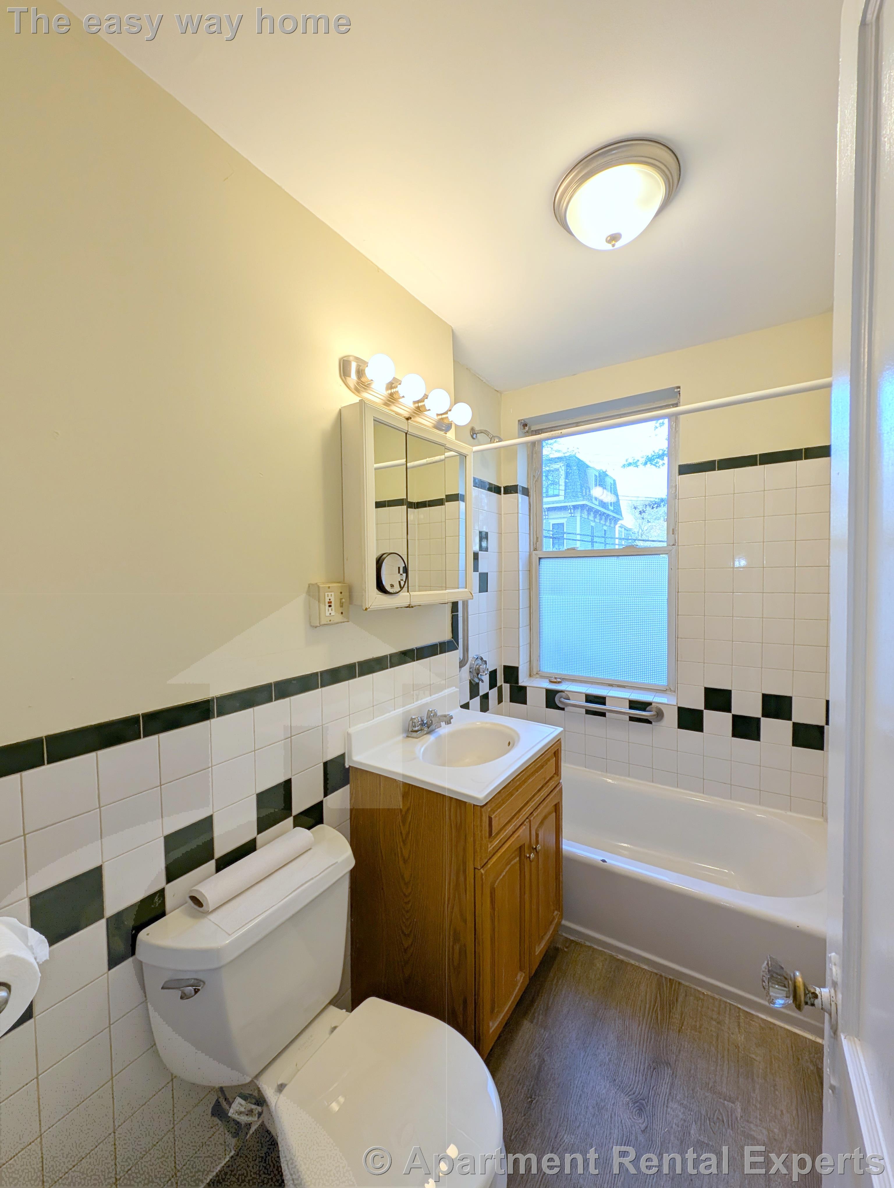 12 Wendell St, Harvard Square