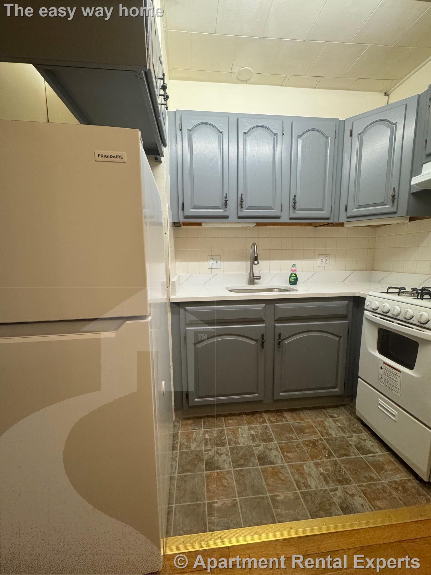 36 College Ave, Davis Square