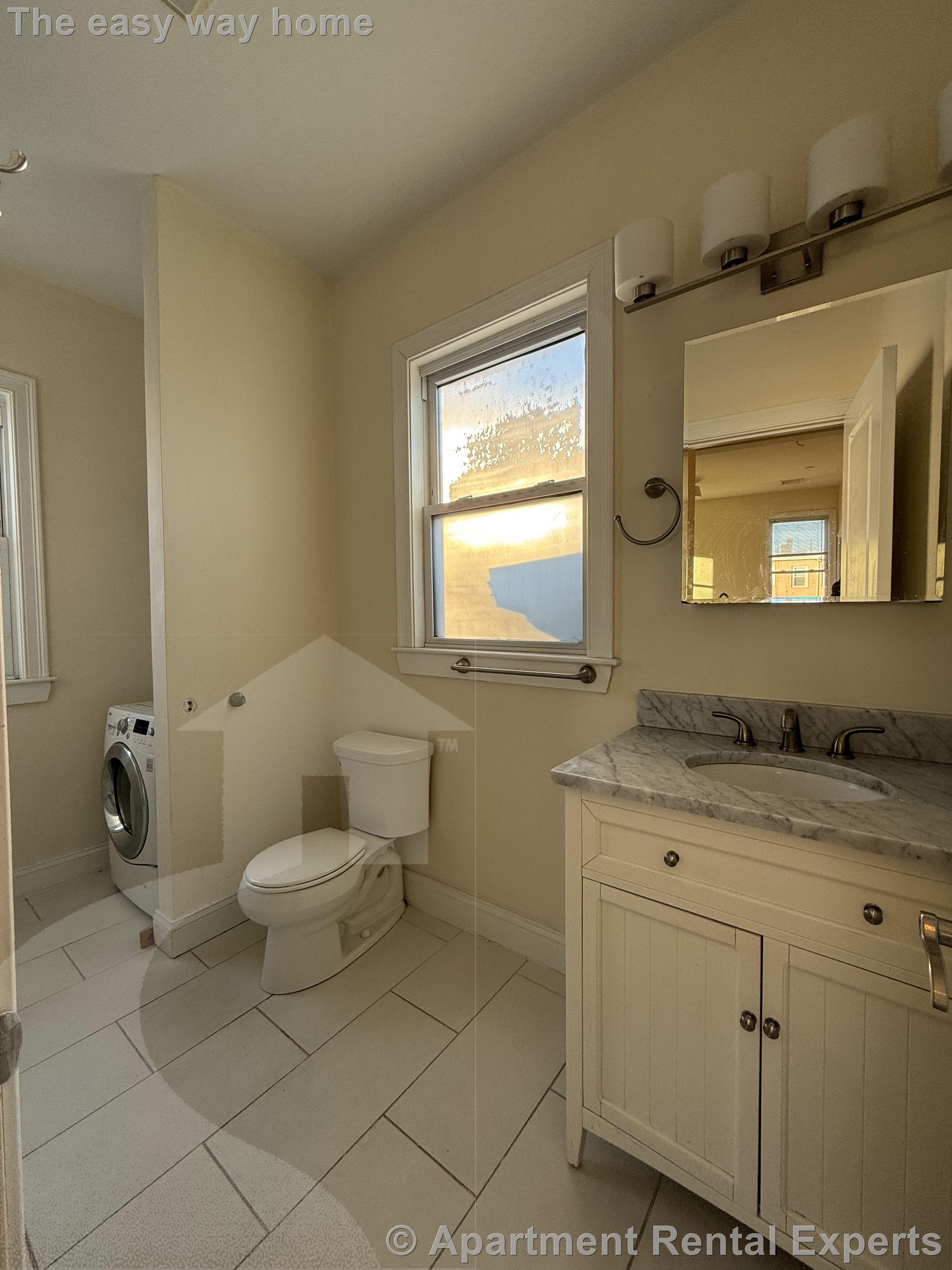 536 Cambridge, East Cambridge