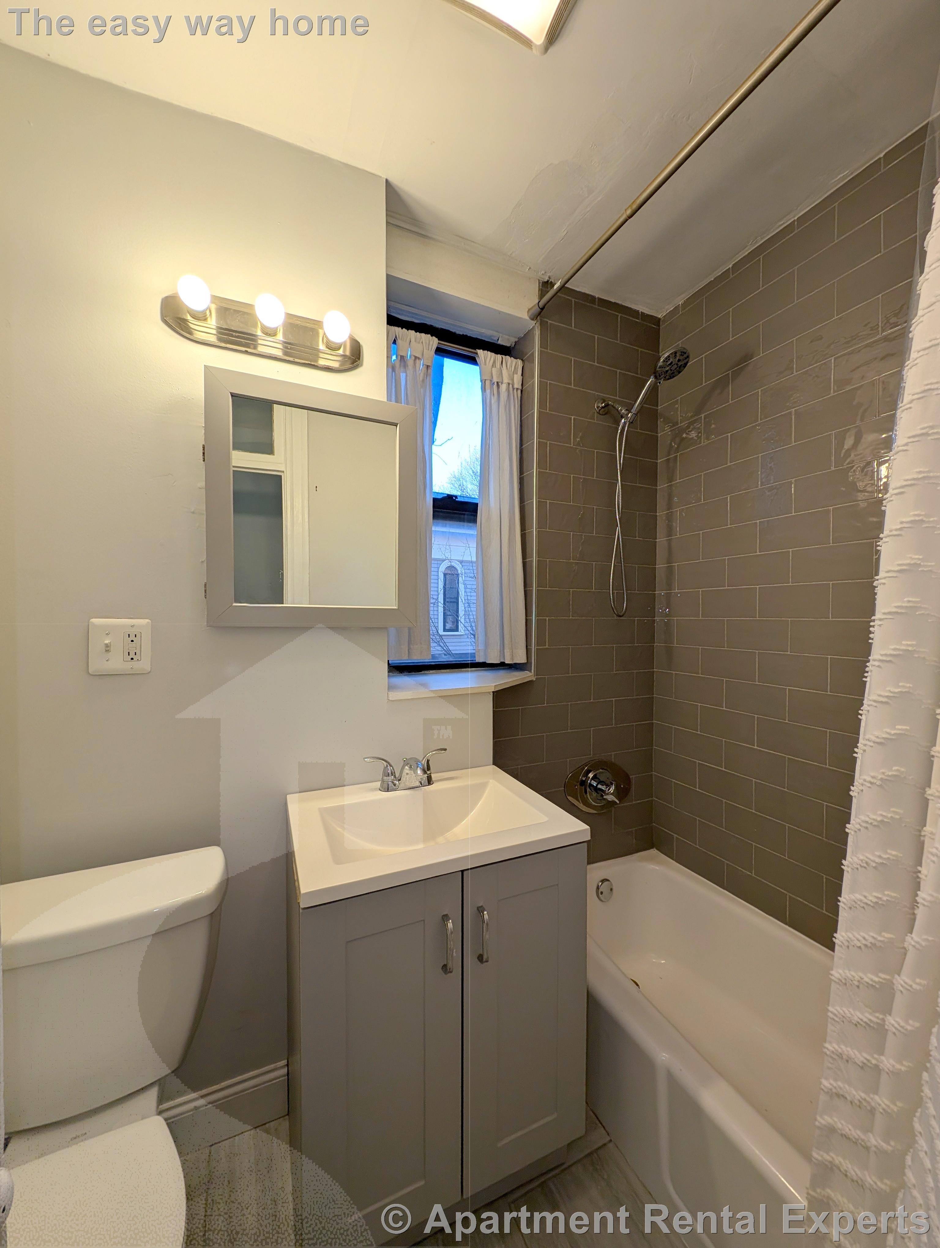 335A Harvard St, Harvard Square