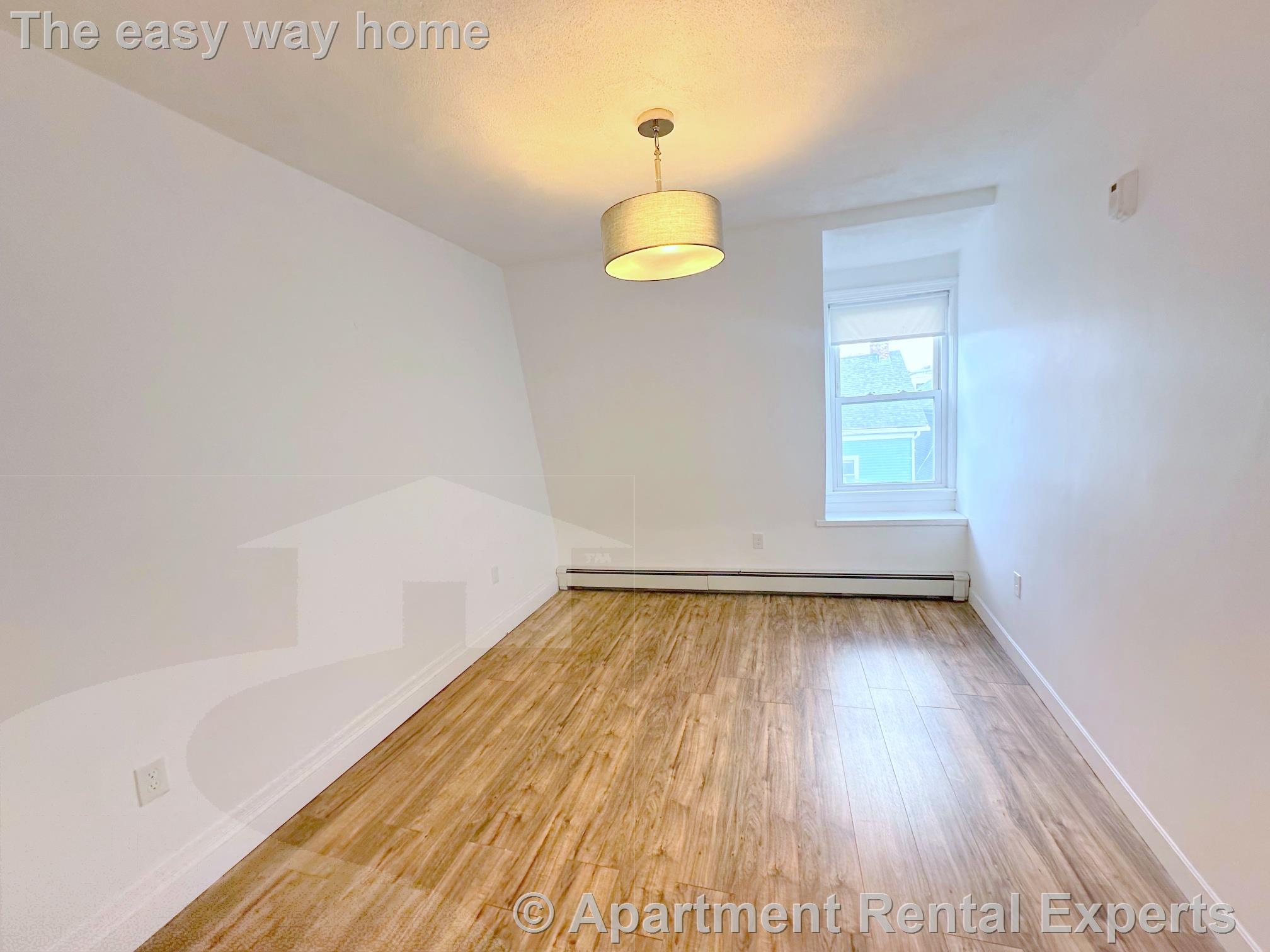 104 Thorndike St, East Cambridge