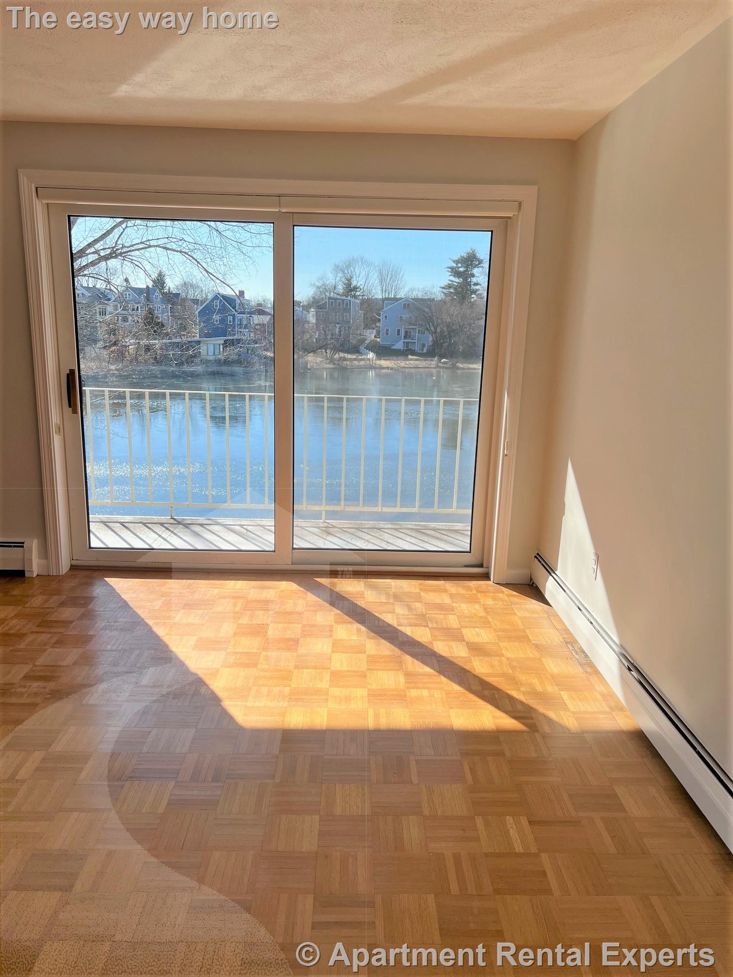 18 Hamilton Rd, Arlington Center