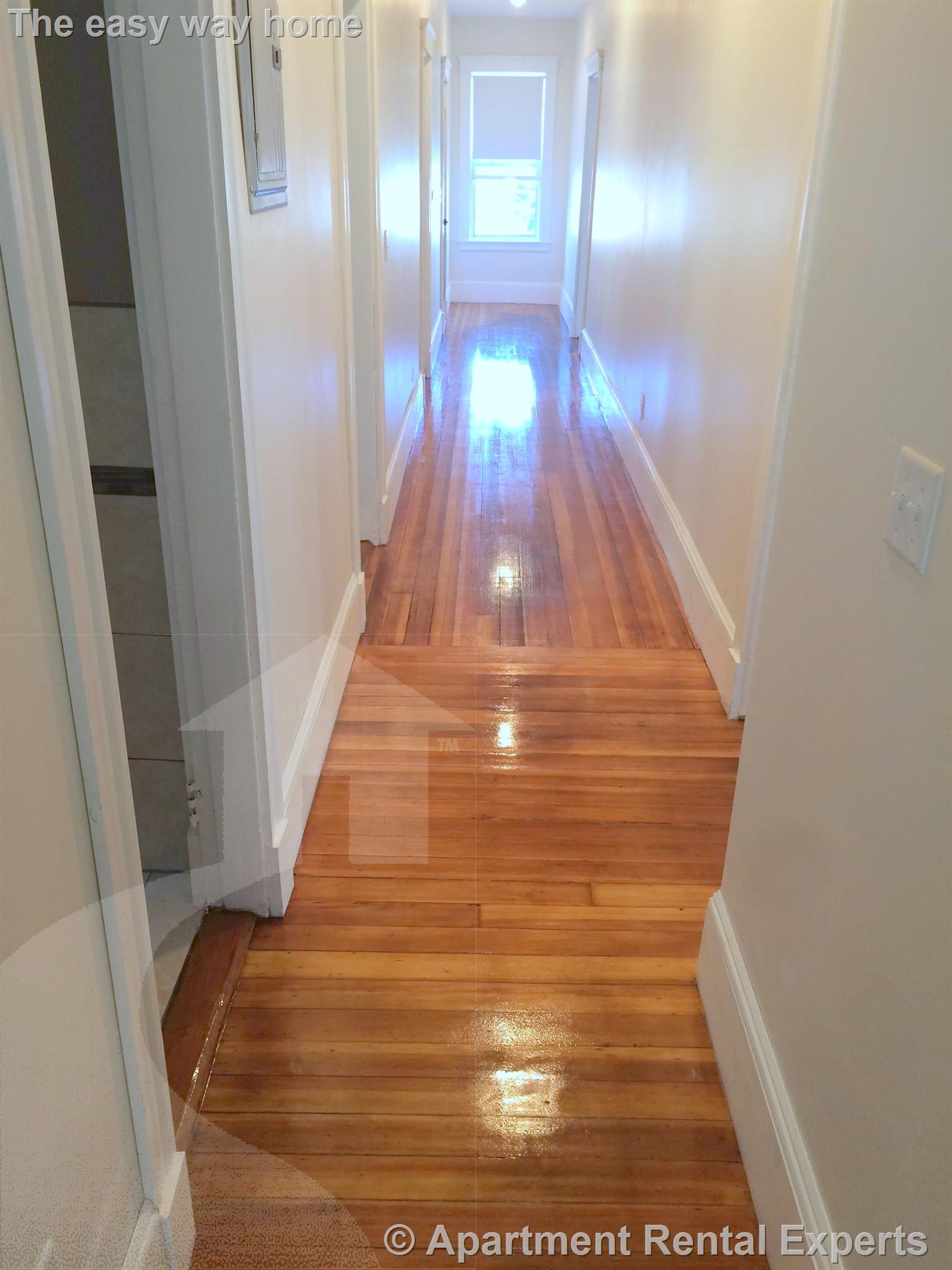 230 Upland Rd, Avon Hill