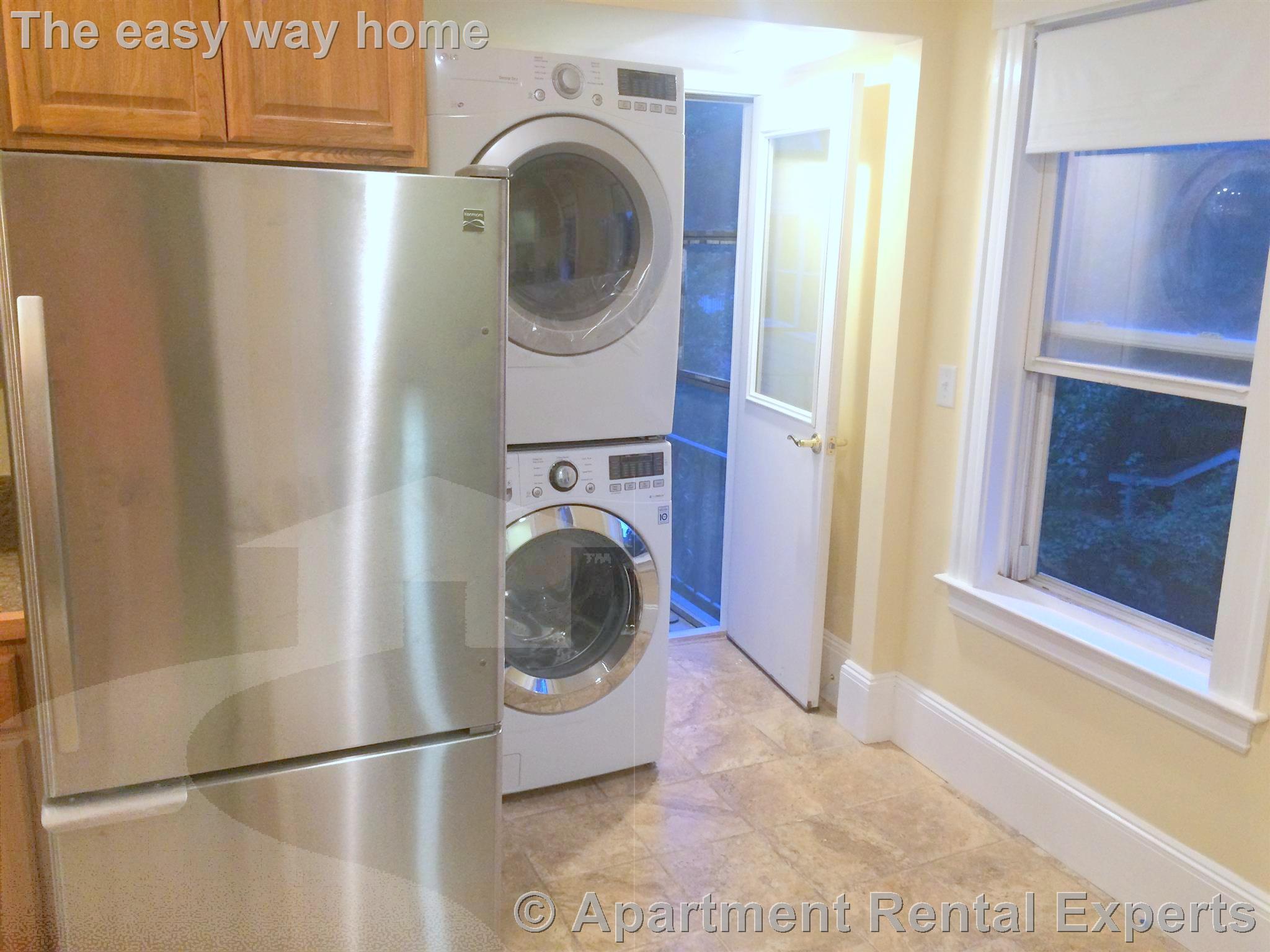 230 Upland Rd, Avon Hill