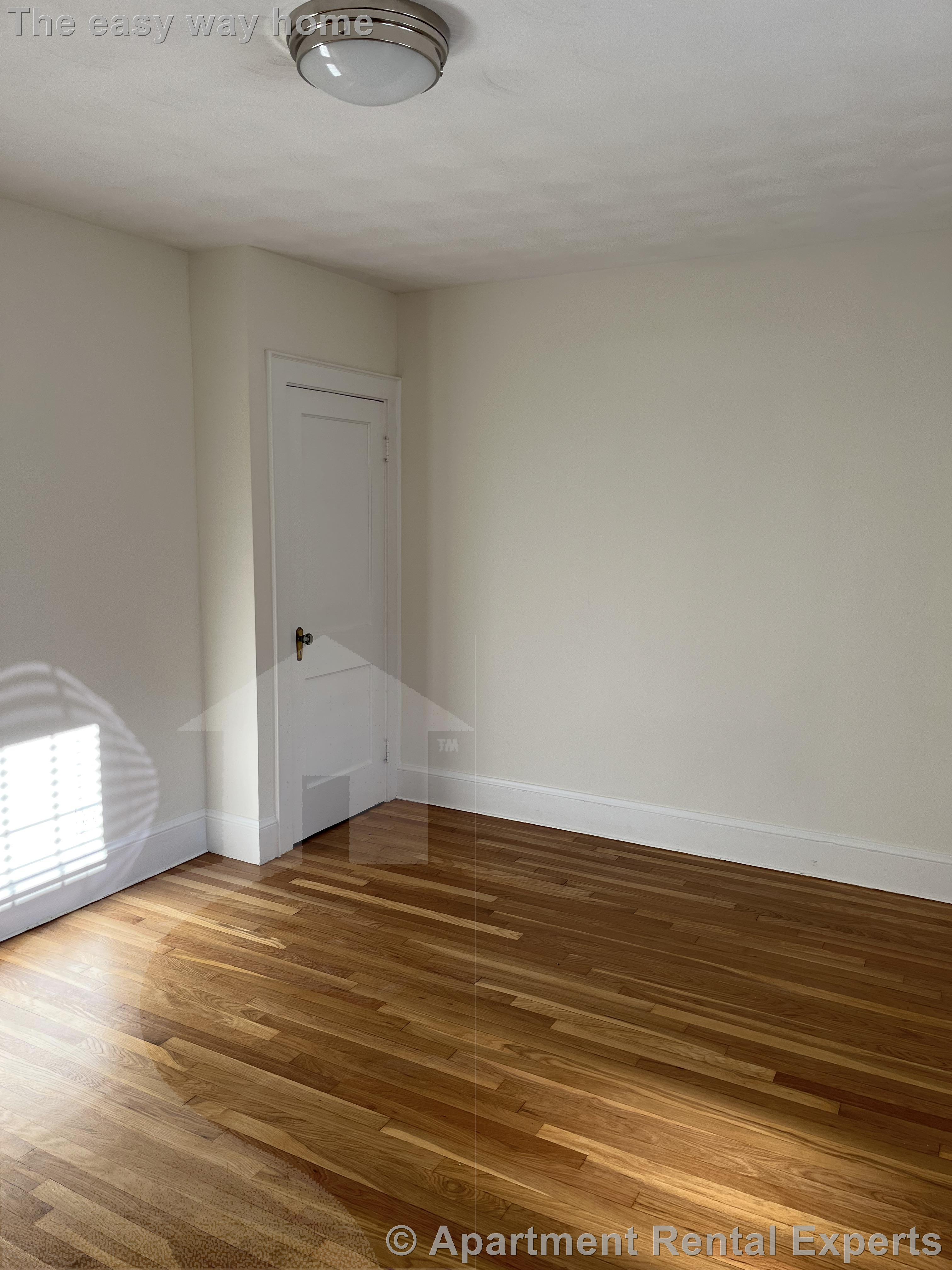 57 Forest St, Medford Square