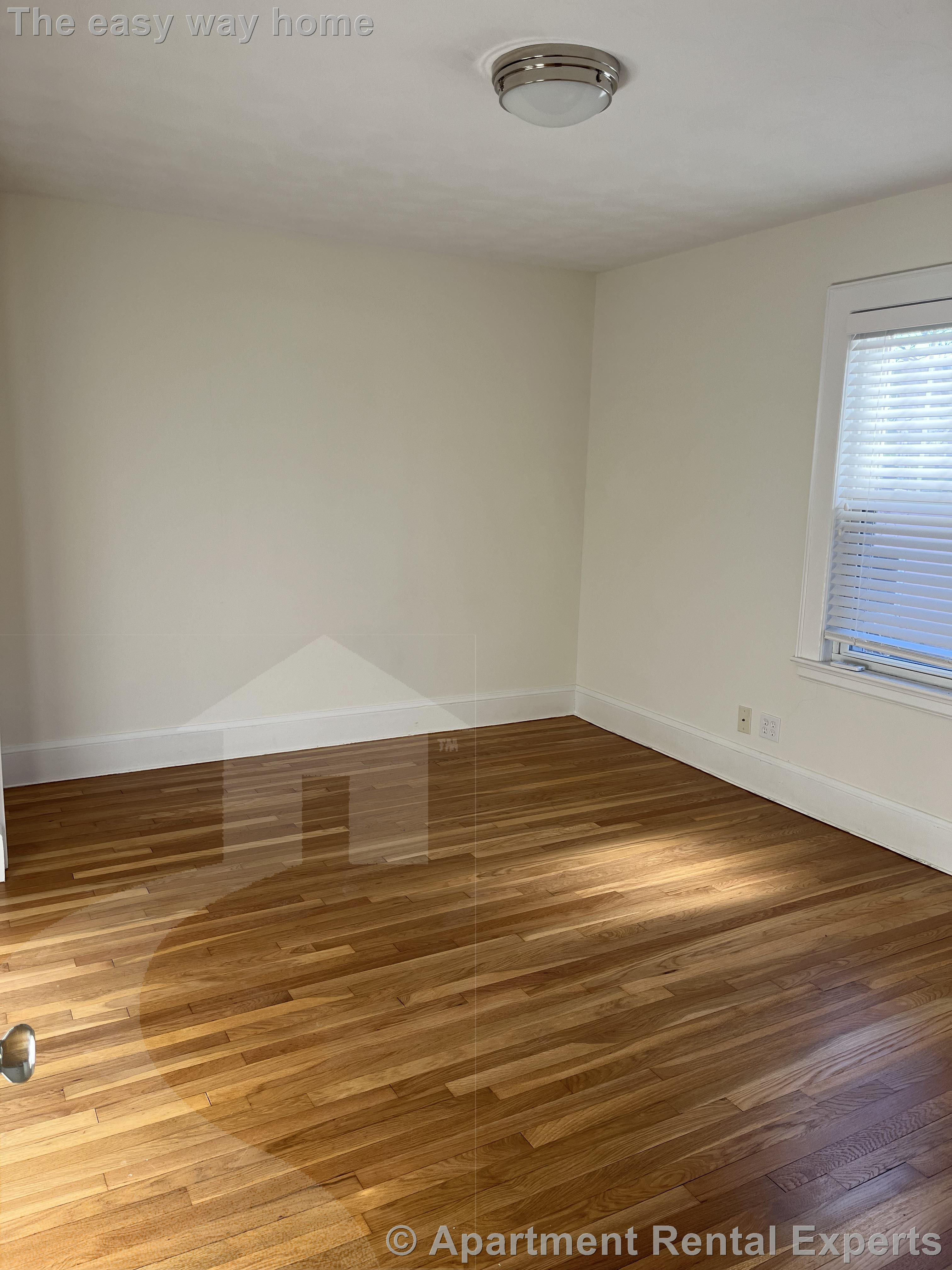 57 Forest St, Medford Square