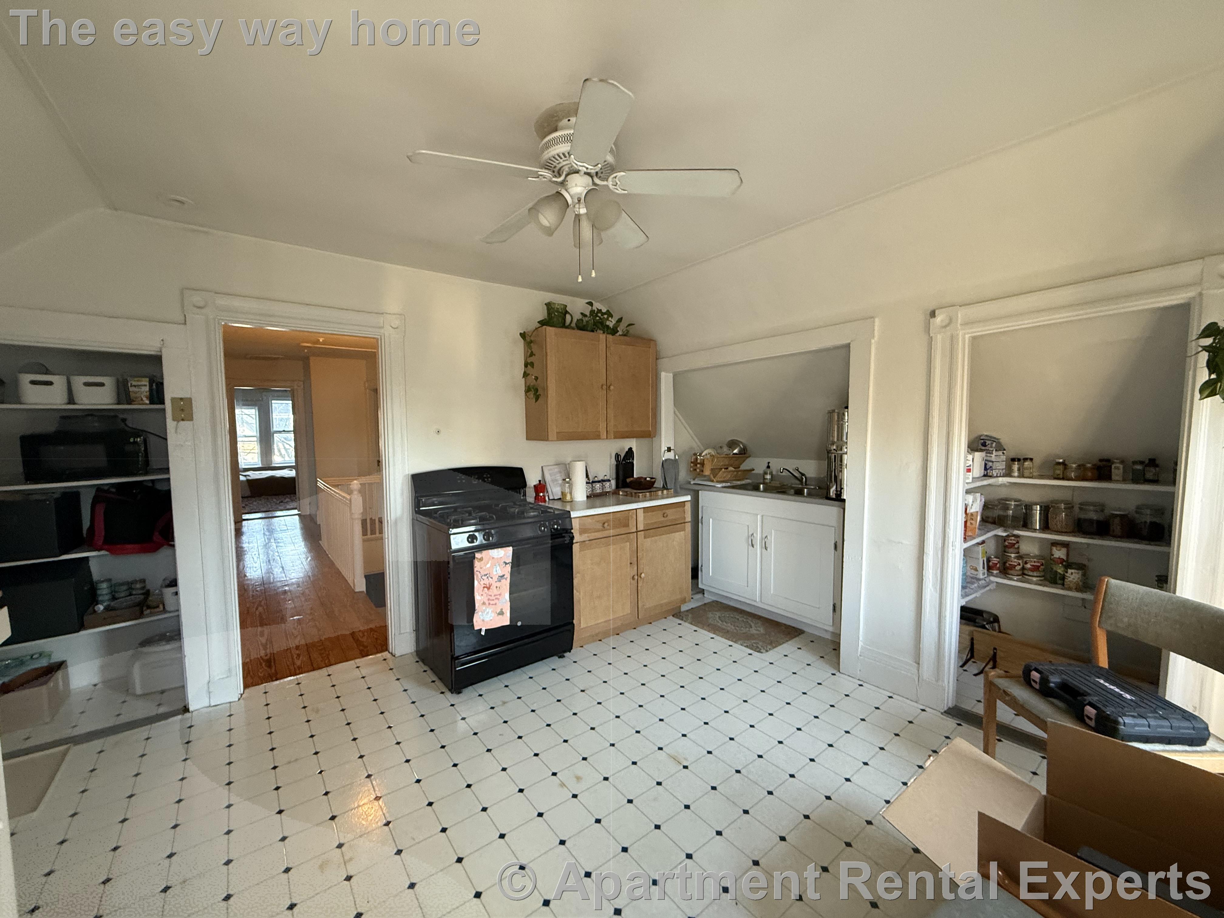 92 Rogers Ave, Ball Square