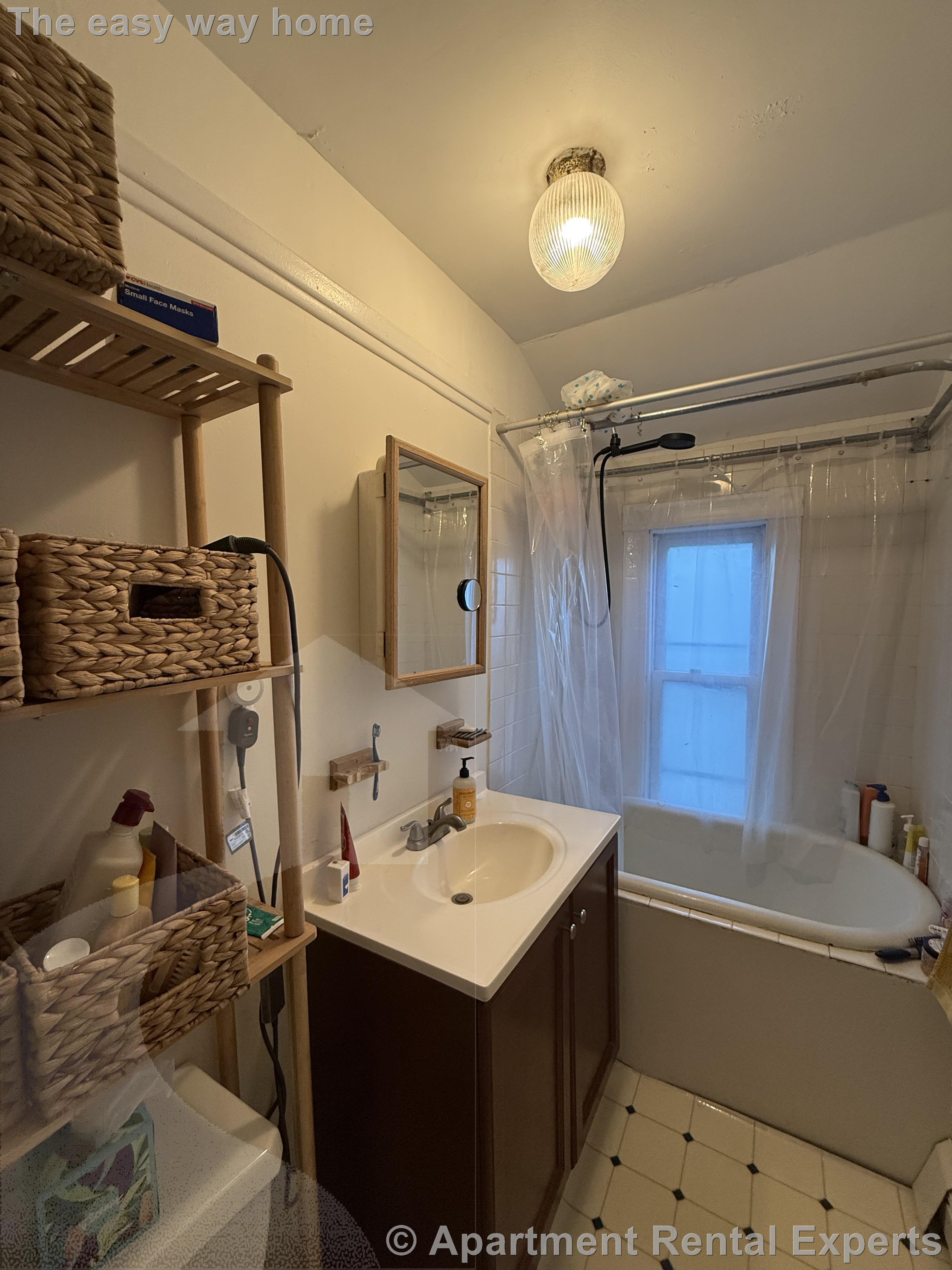 92 Rogers Ave, Ball Square