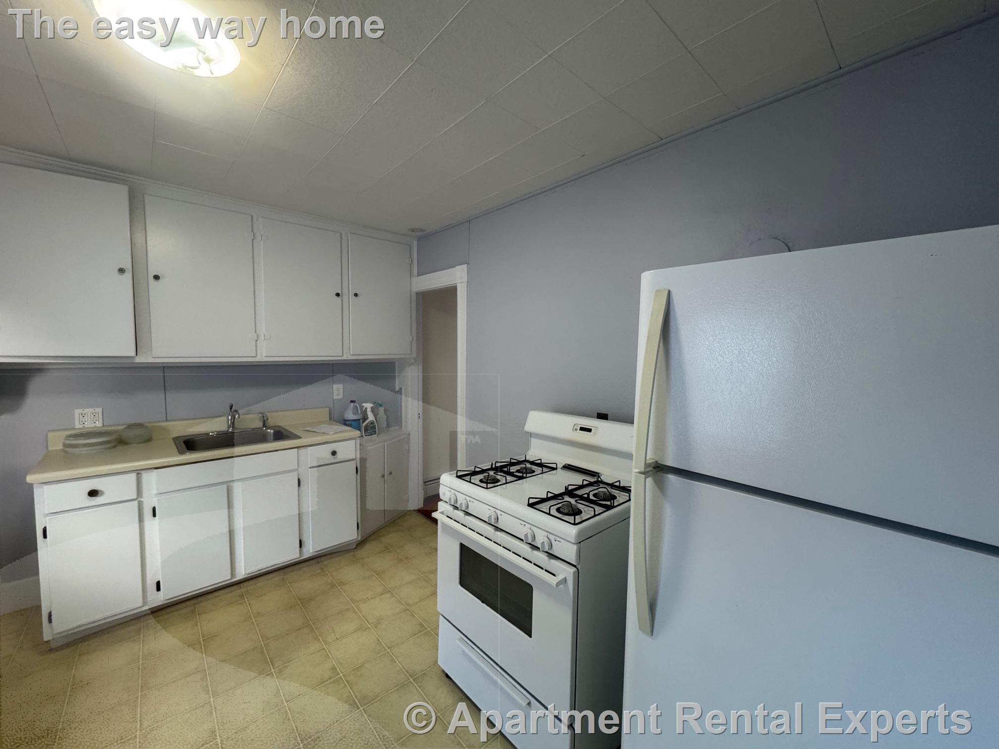 2575 Massachusetts Ave, North Cambridge