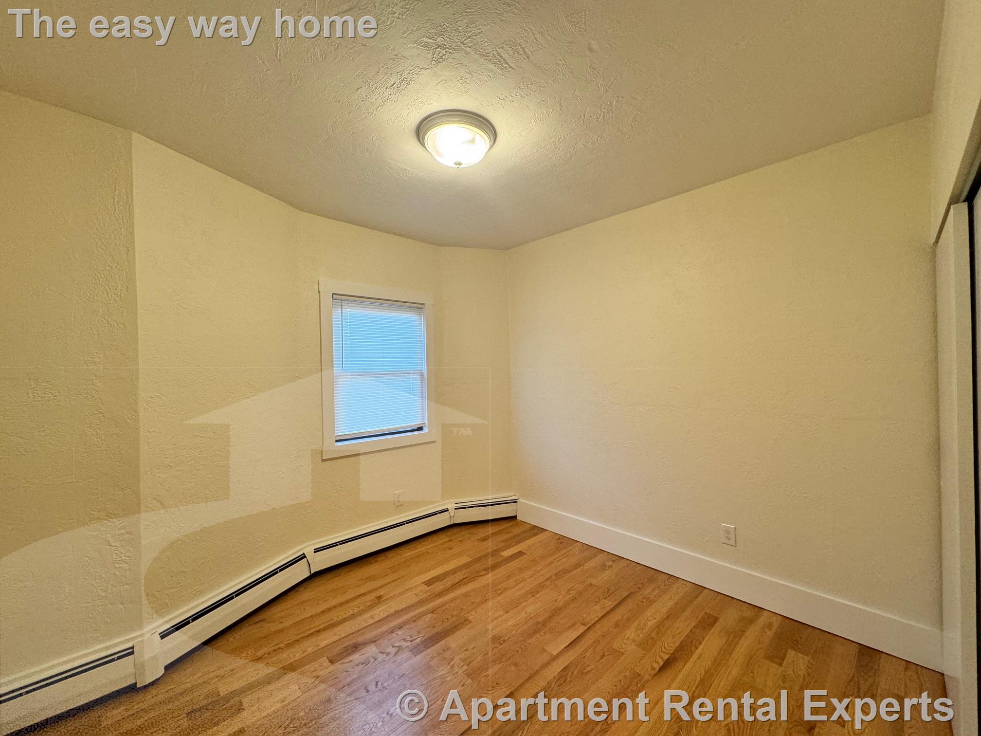 111 Walnut St, Winter Hill