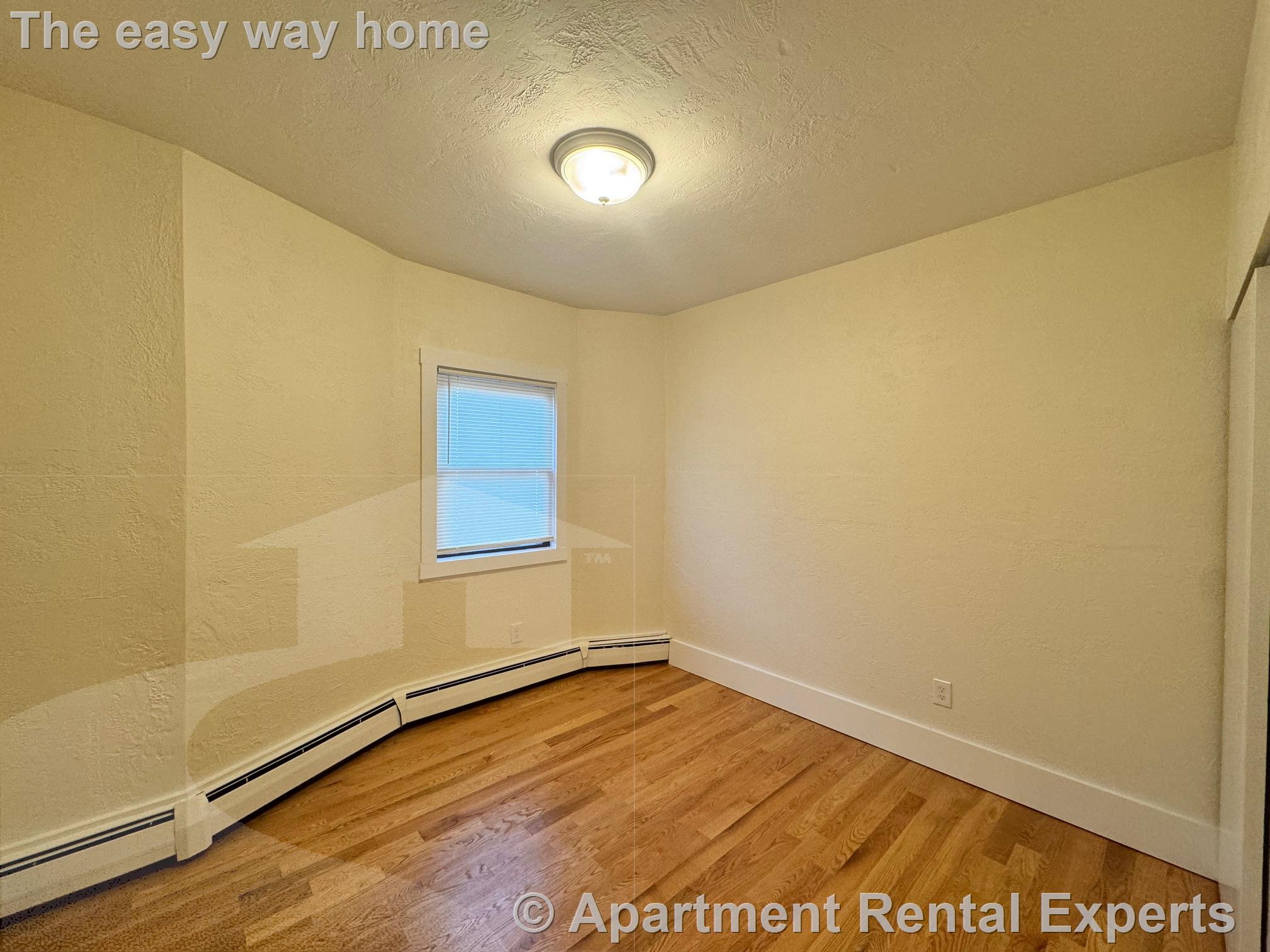 111 Walnut St, Winter Hill