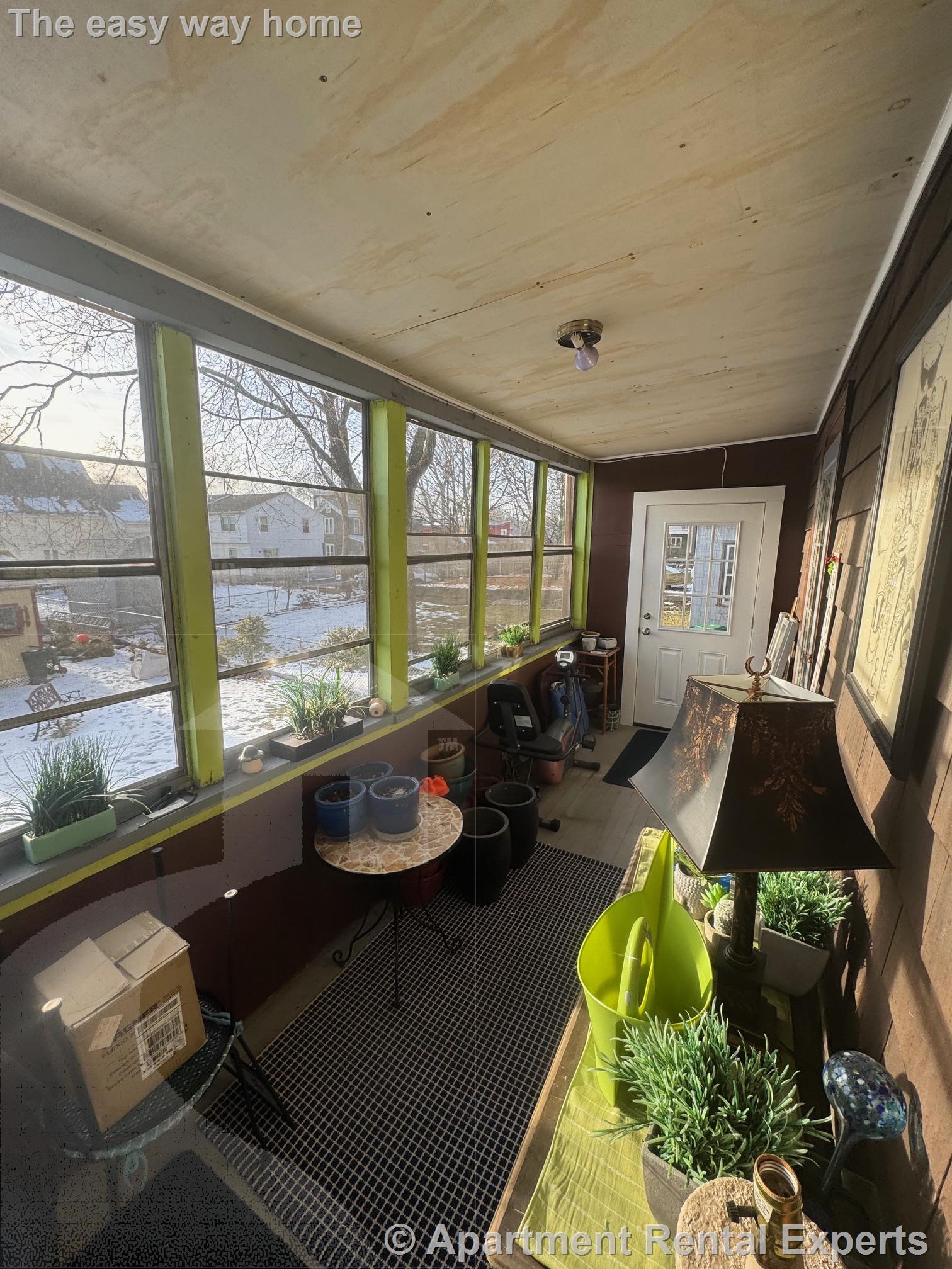 67 Sharon St, West Medford