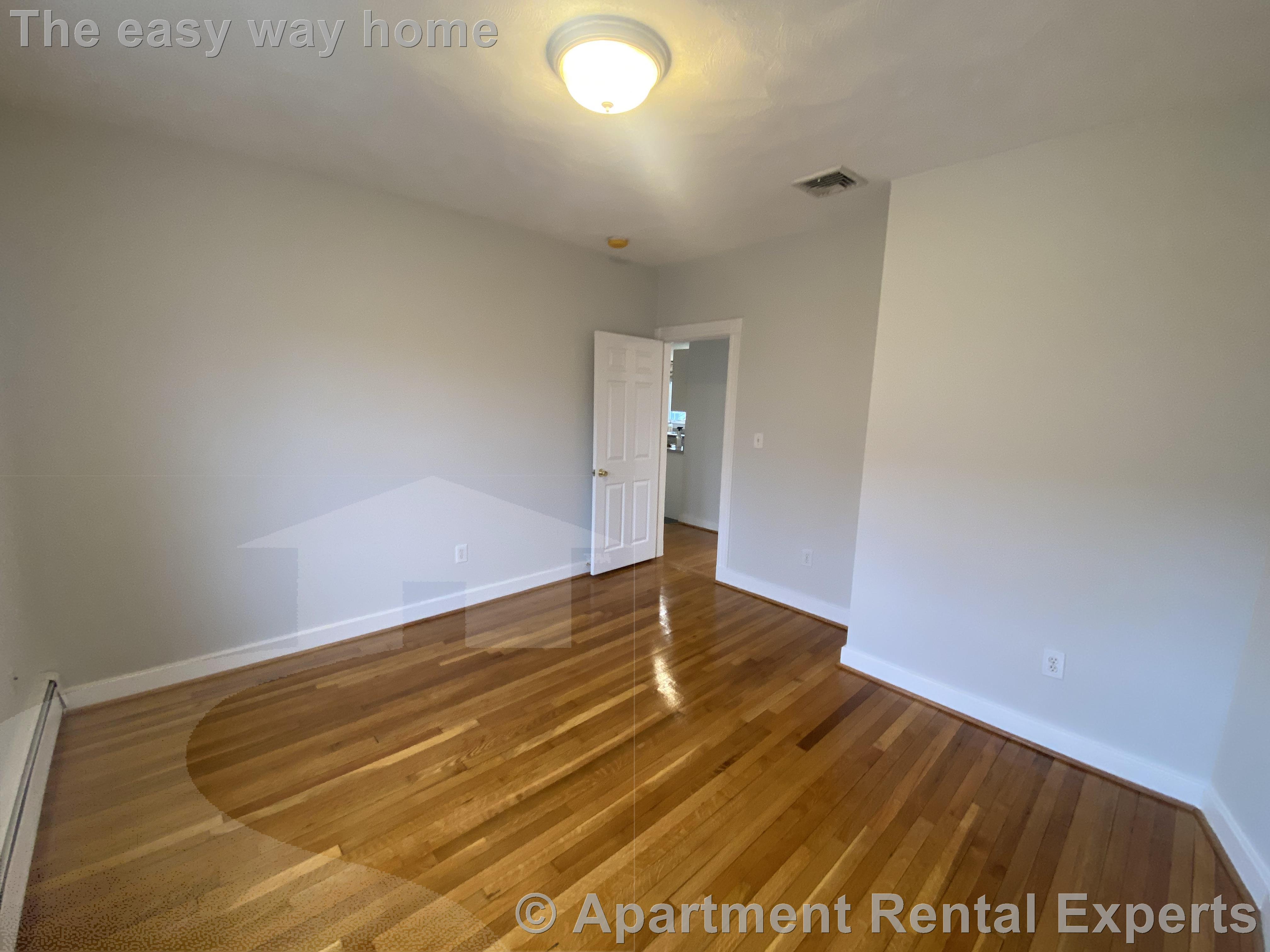 155 Winthrop St, Tufts