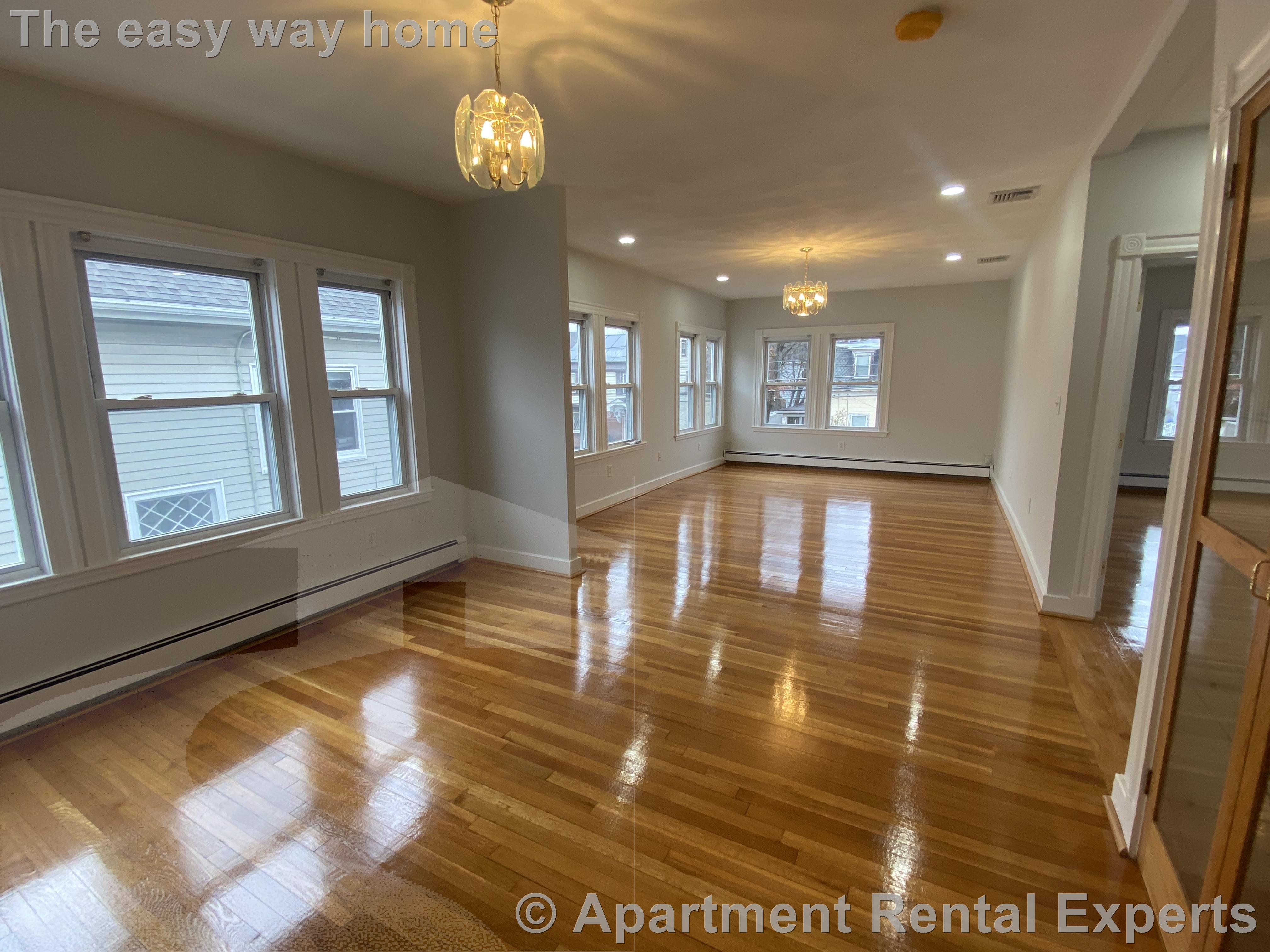 155 Winthrop St, Tufts