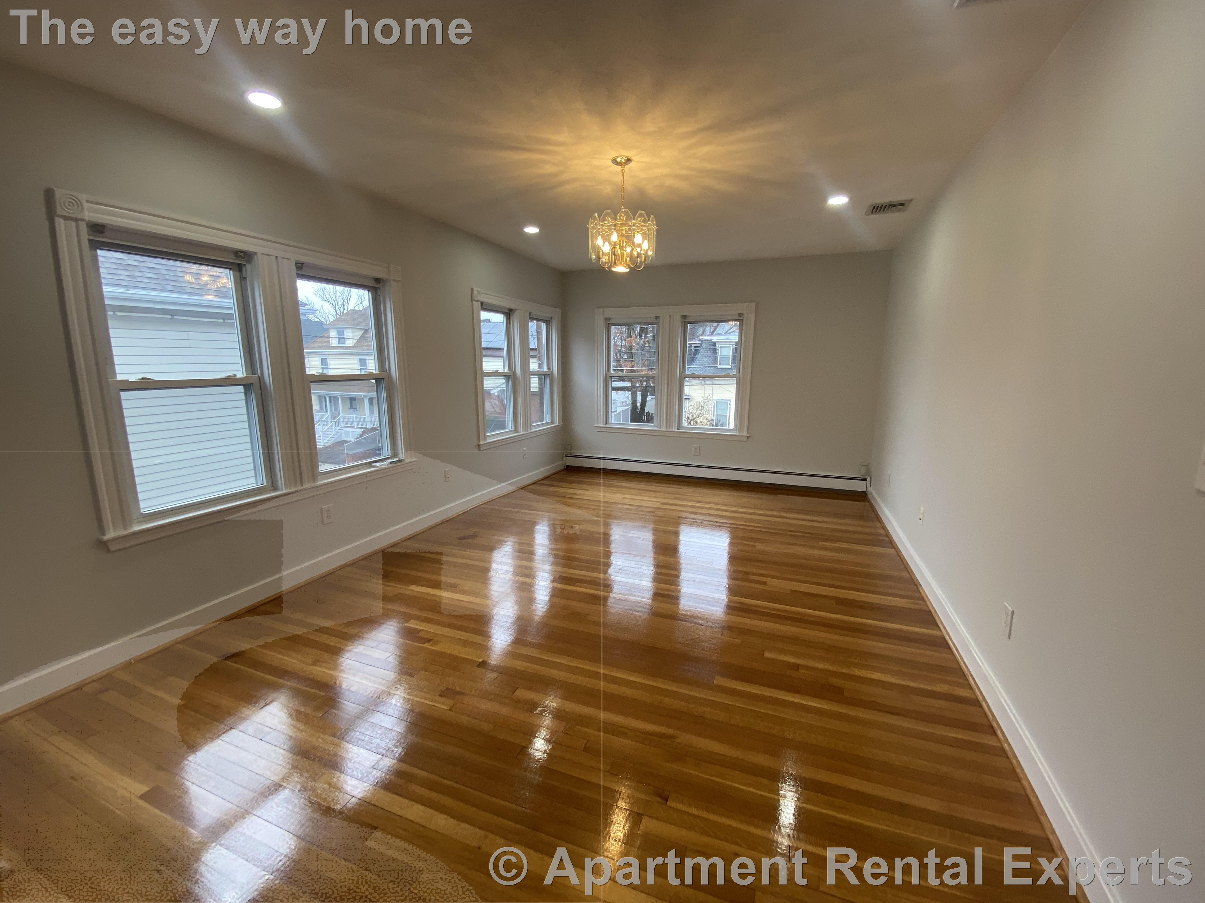 155 Winthrop St, Tufts