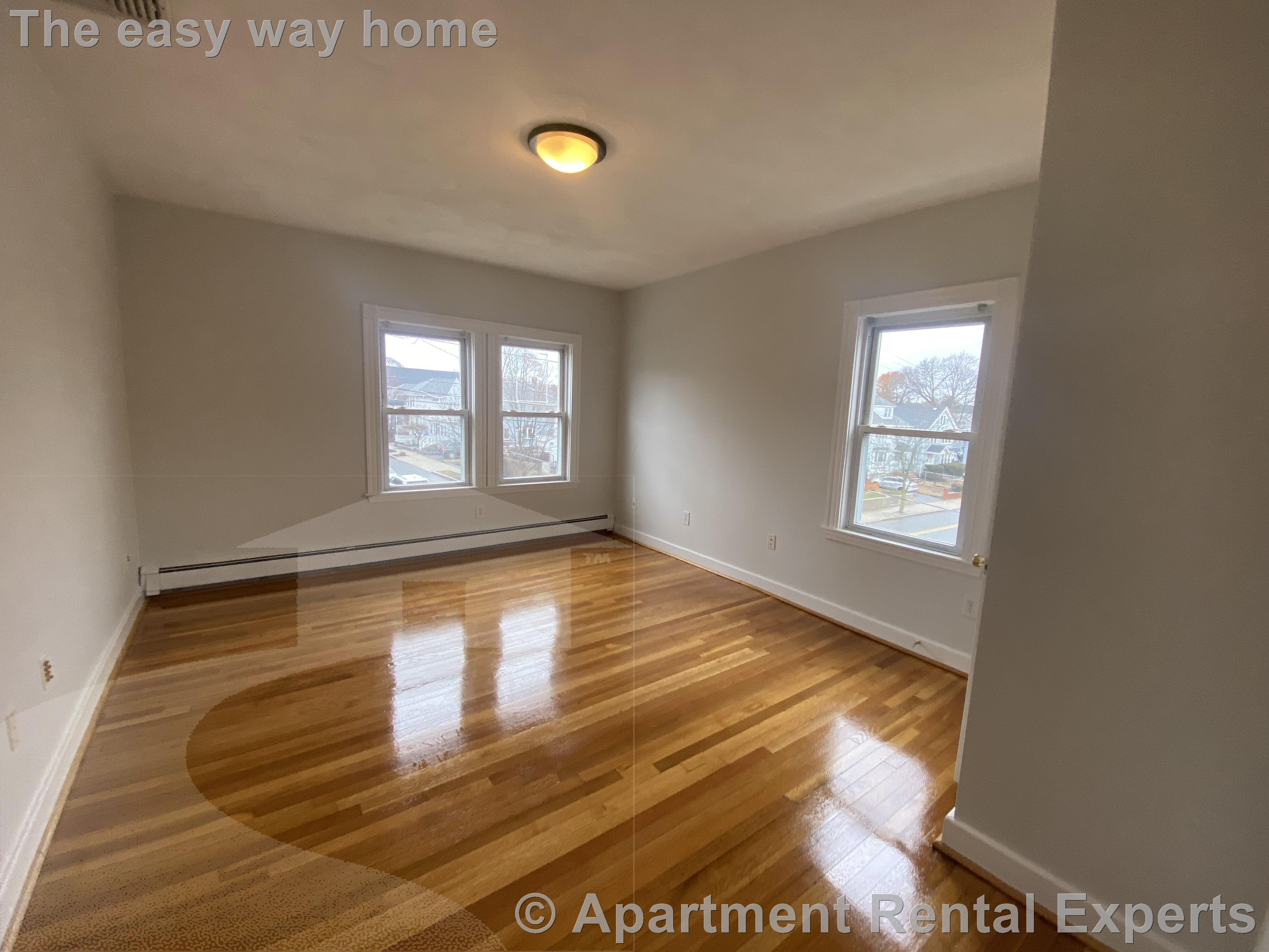 155 Winthrop St, Tufts