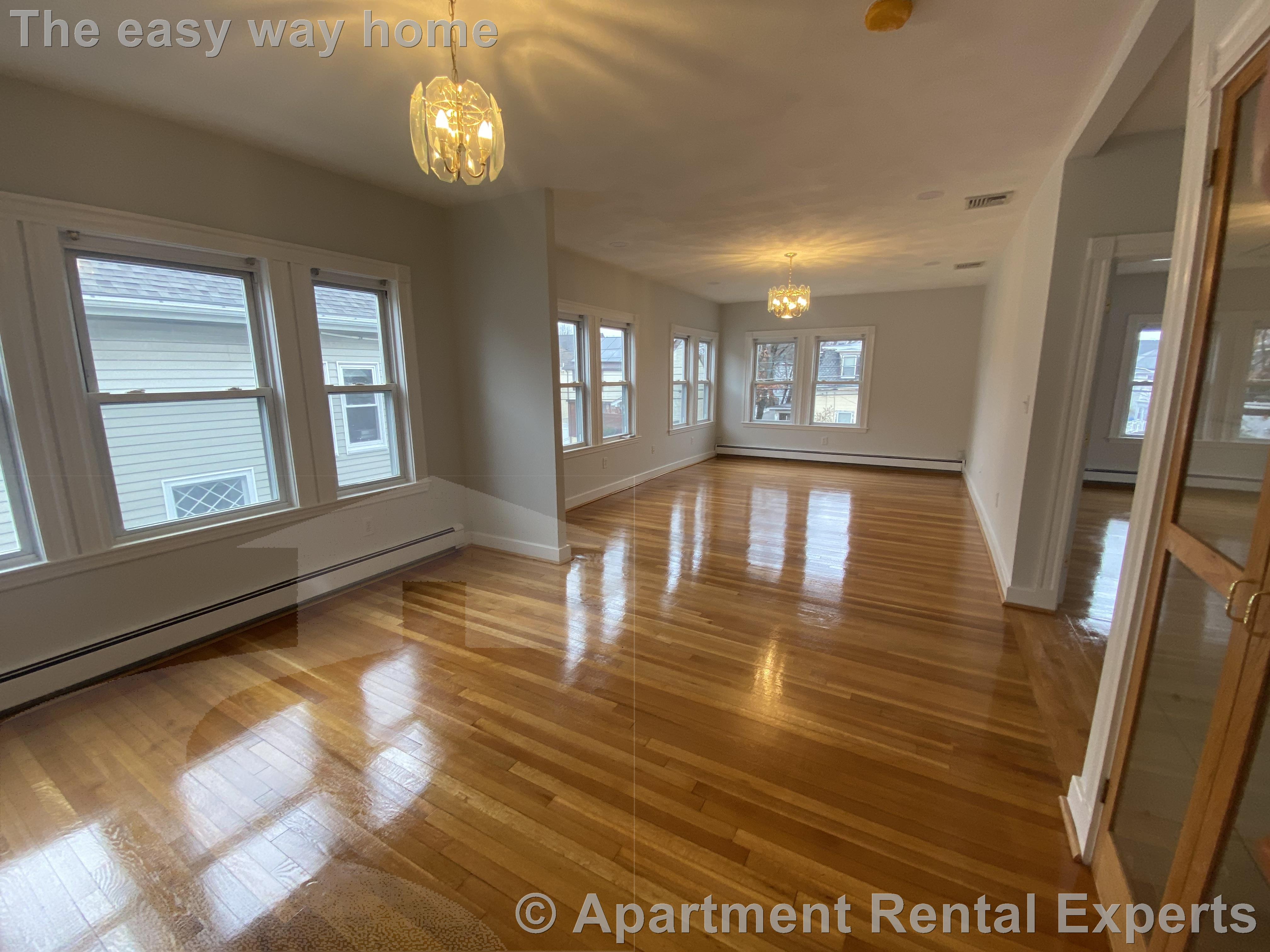 155 Winthrop St, Tufts