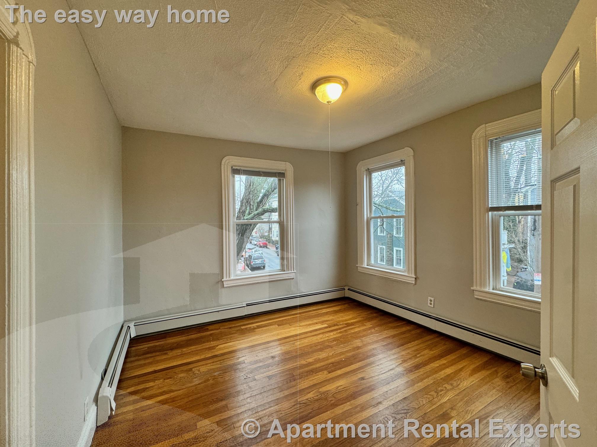 503 Franklin St, Central Square