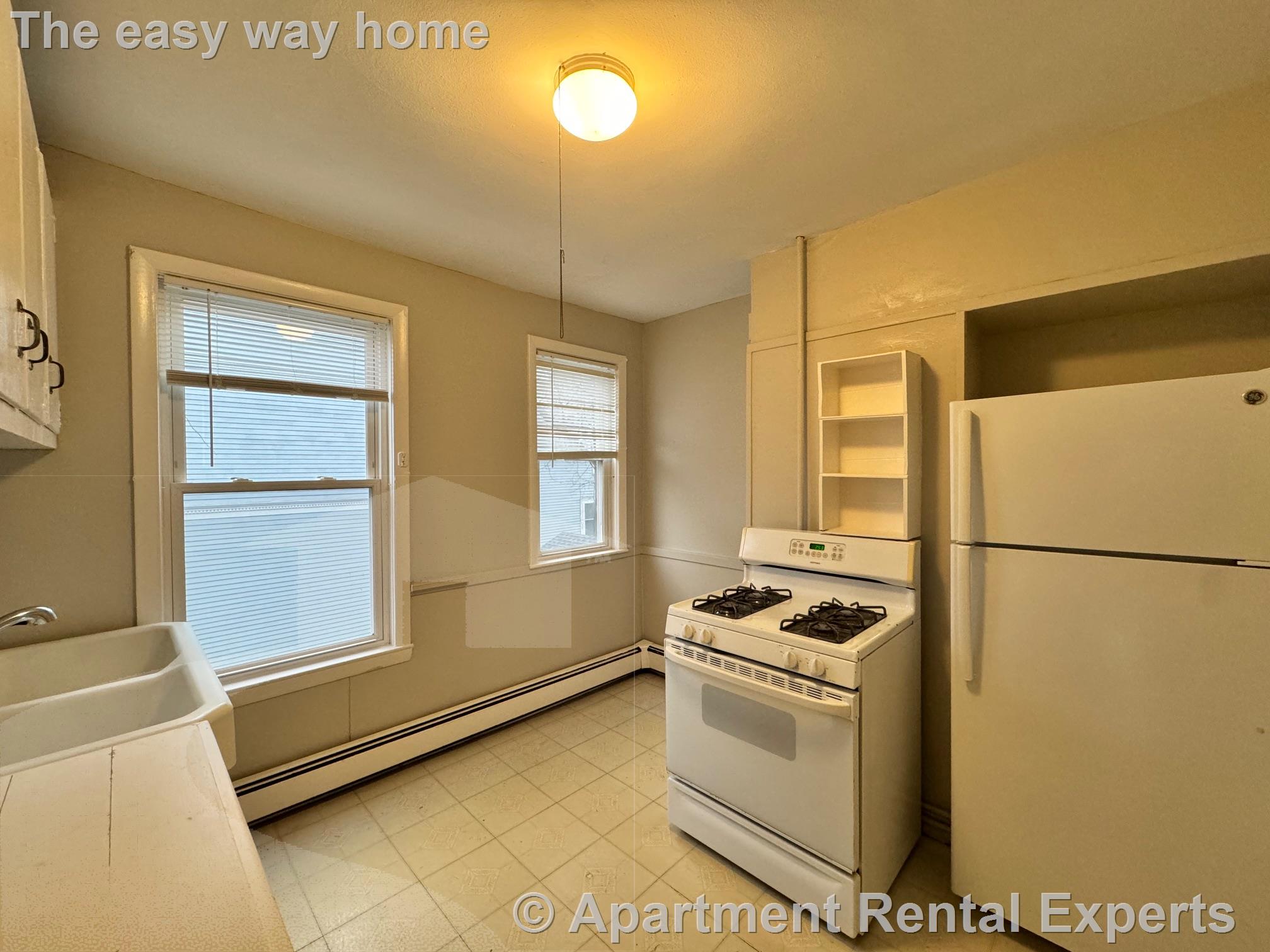 503 Franklin St, Central Square