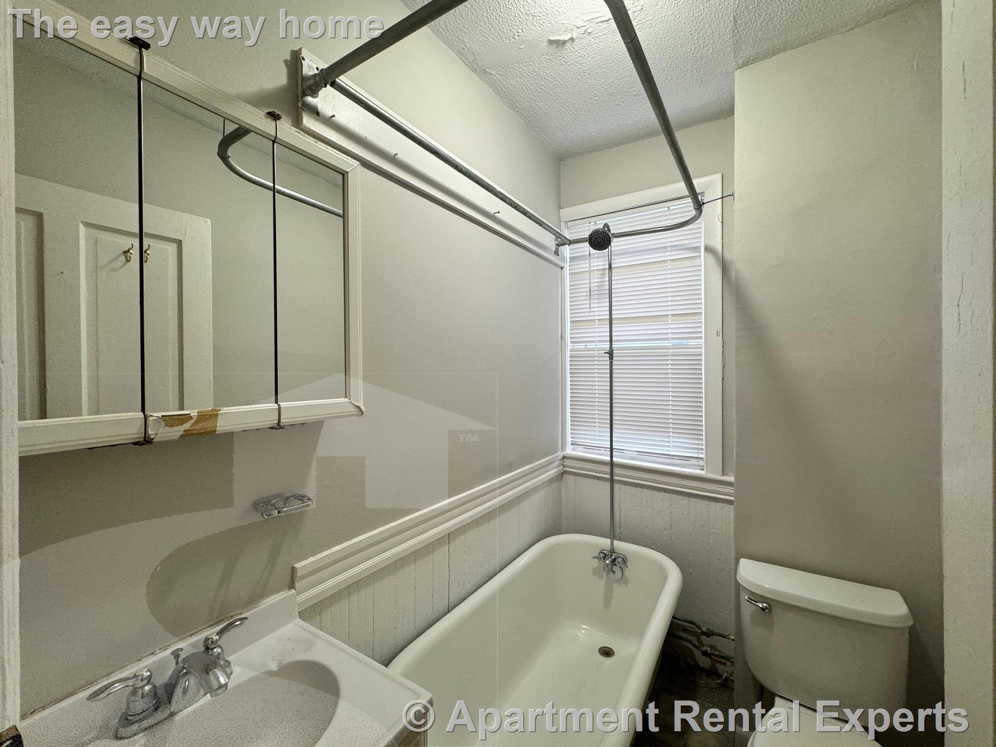 503 Franklin St, Central Square