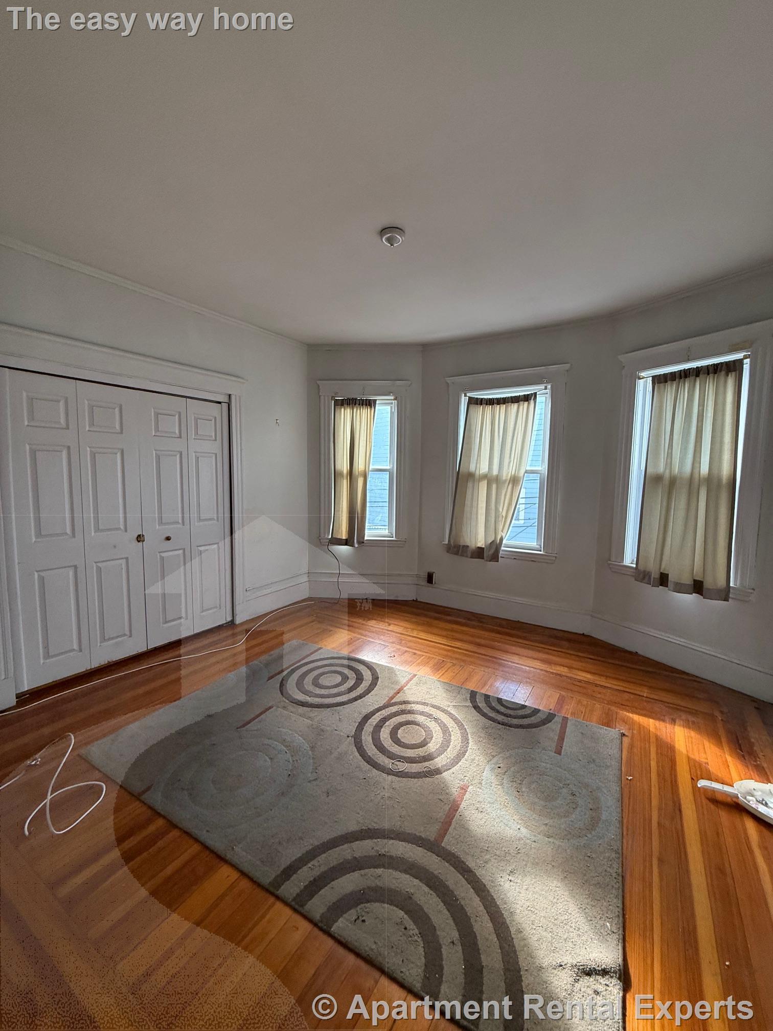 63 Dimick St, Ward Two