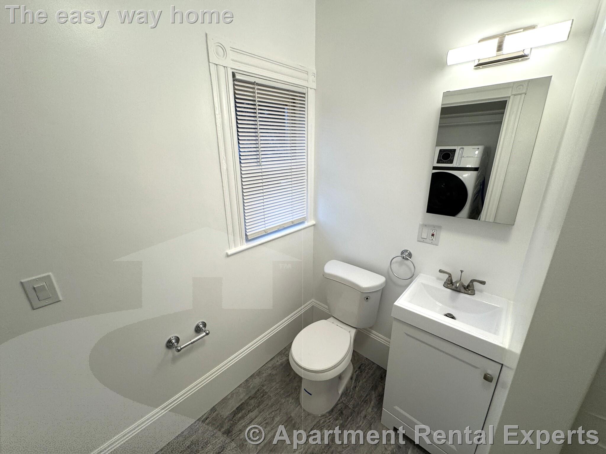 35 Cameron Ave, Davis Square