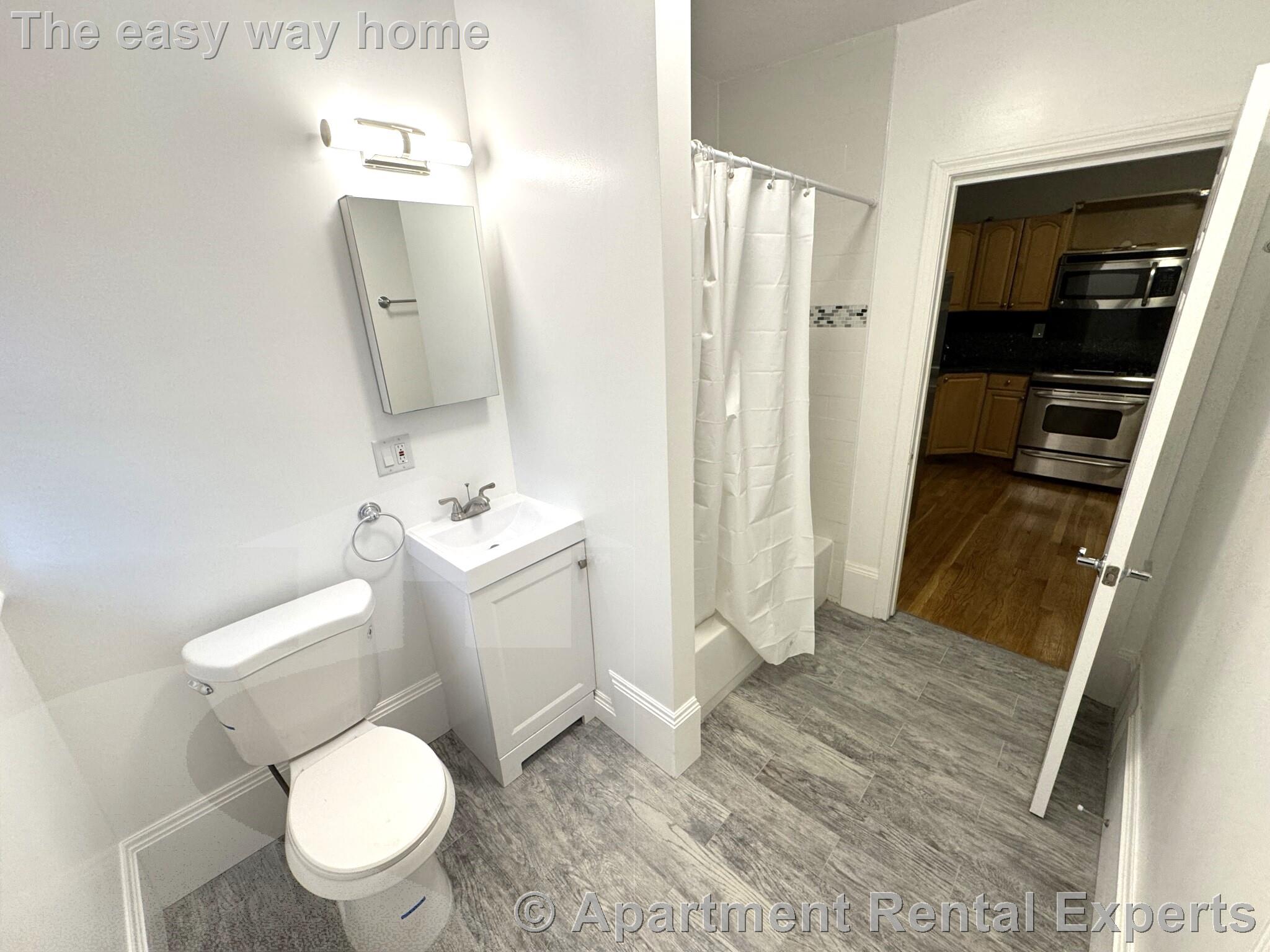 35 Cameron Ave, Davis Square