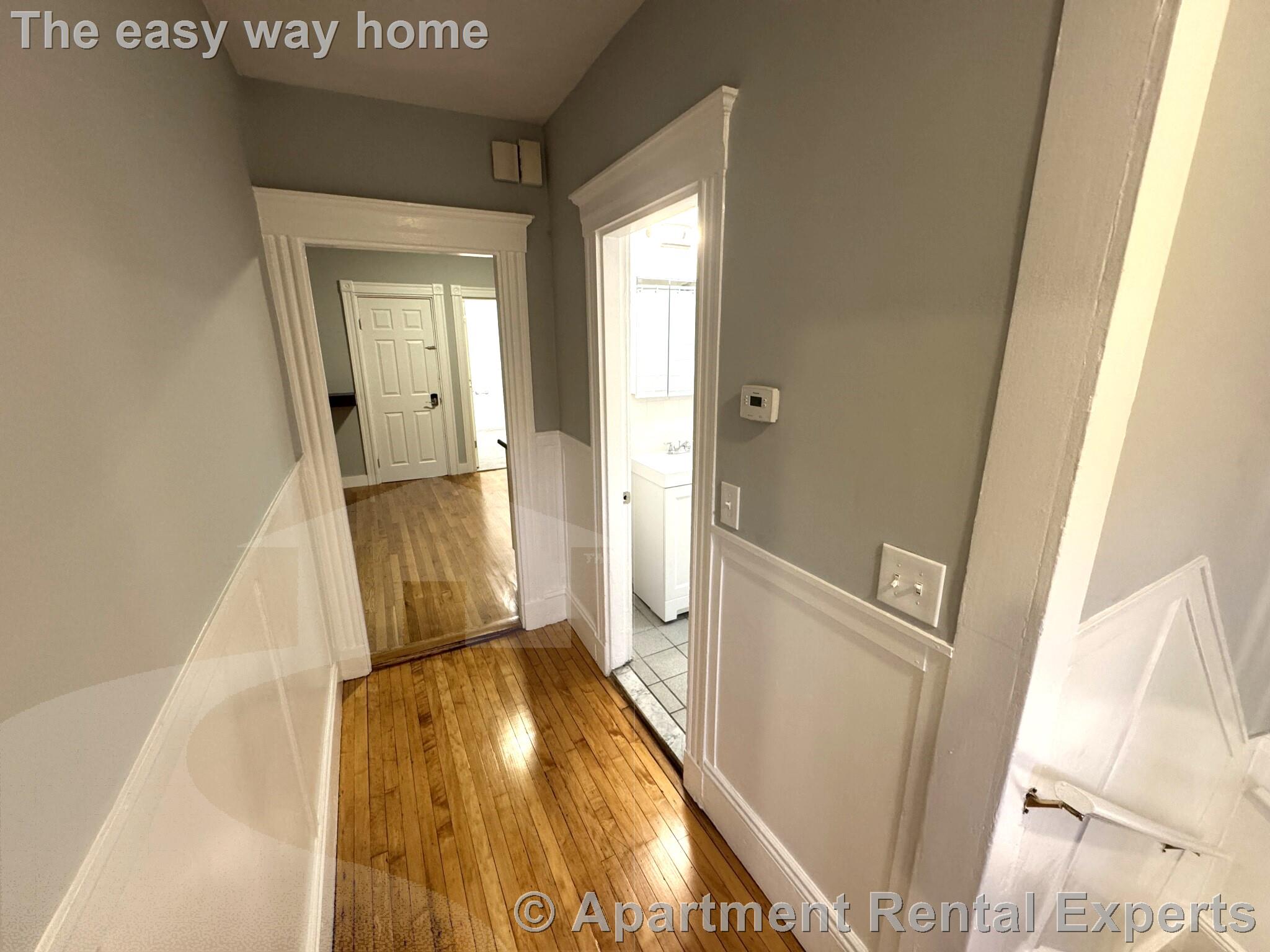 35 Cameron Ave, Davis Square