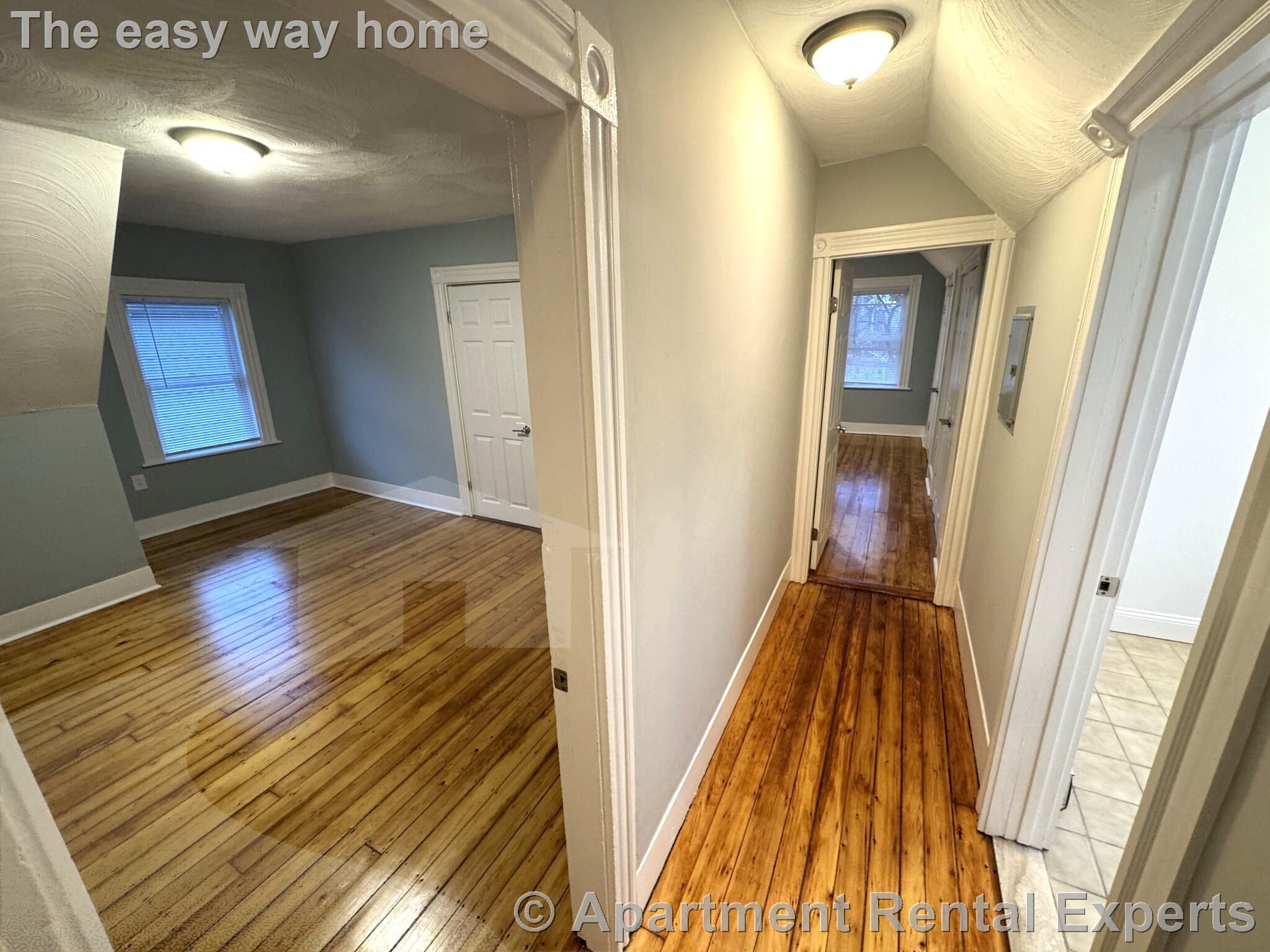 35 Cameron Ave, Davis Square